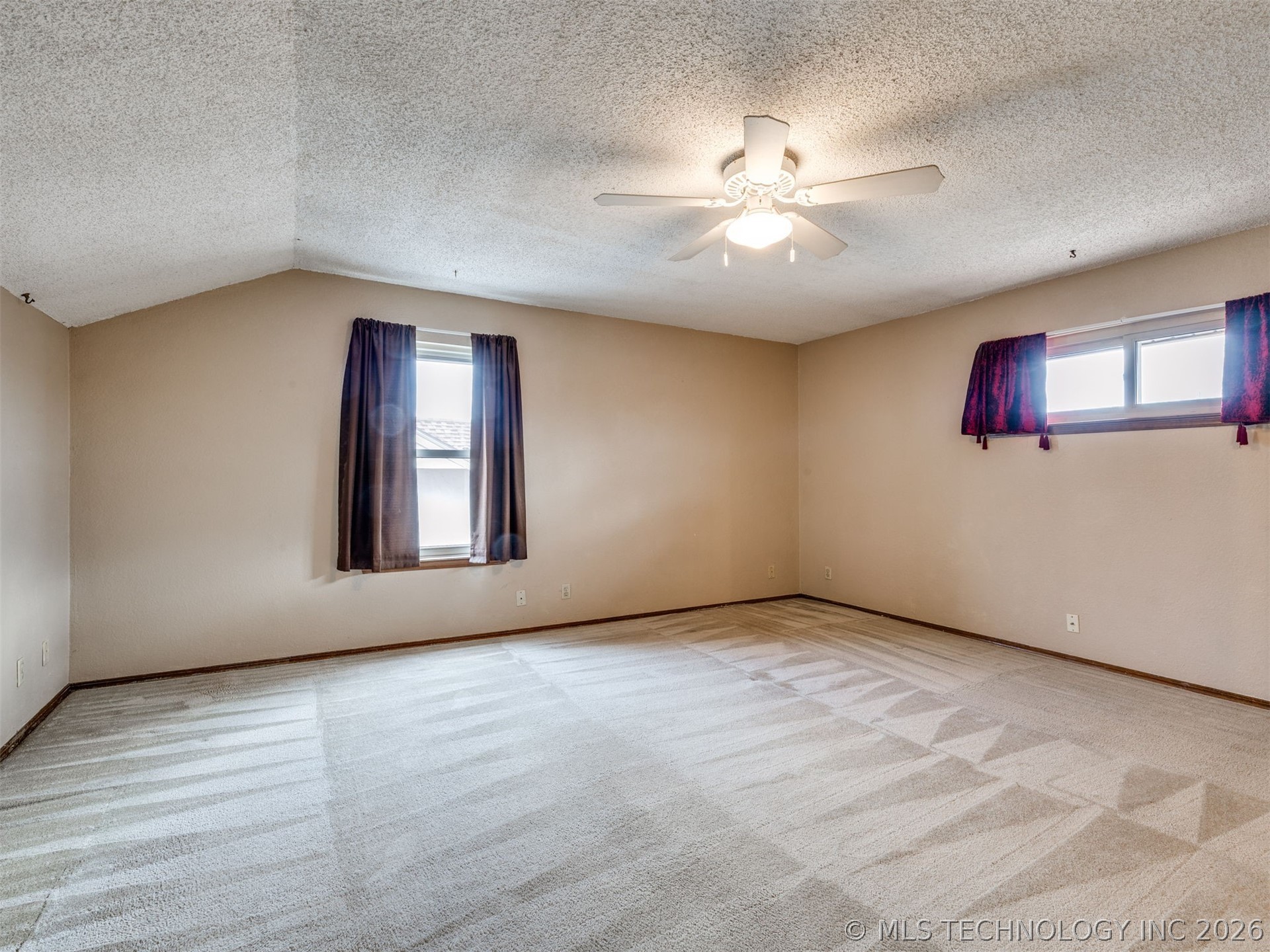 8949 E 60th Street Property Photo 46
