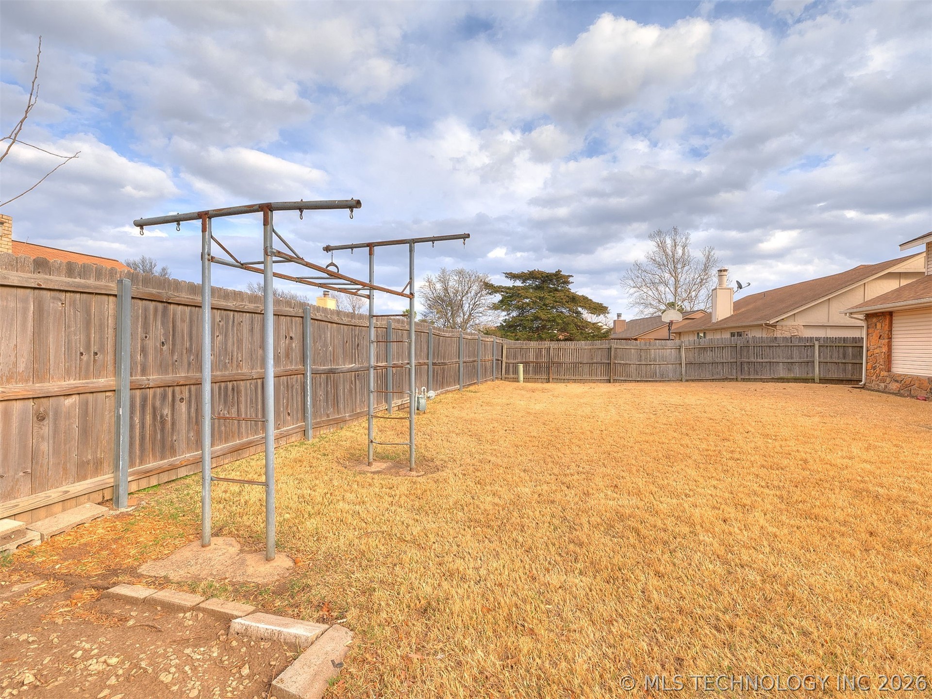 8949 E 60th Street Property Photo 51