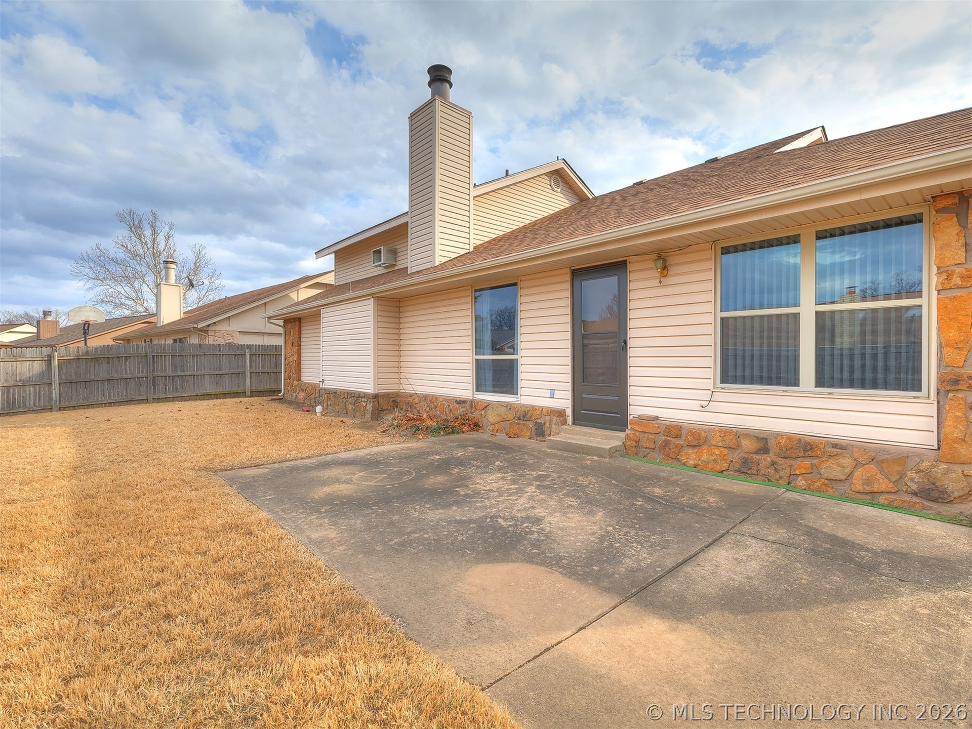 8949 E 60th Street Property Photo 54