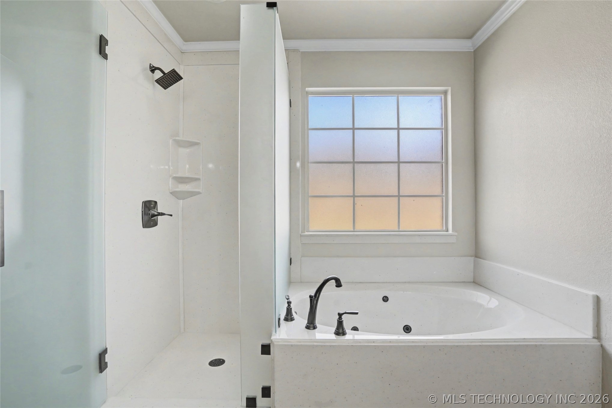 2740 W Quinton Street Property Photo 18
