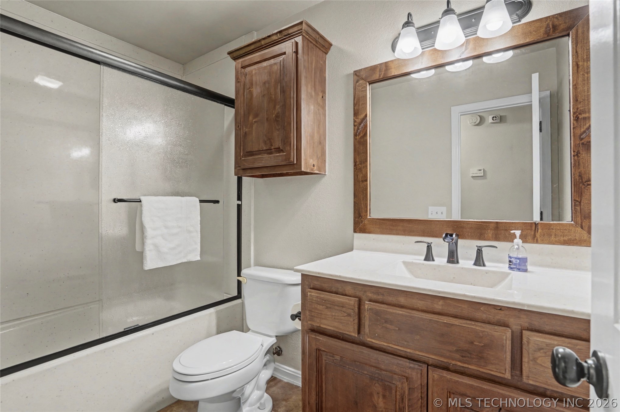 2740 W Quinton Street Property Photo 21
