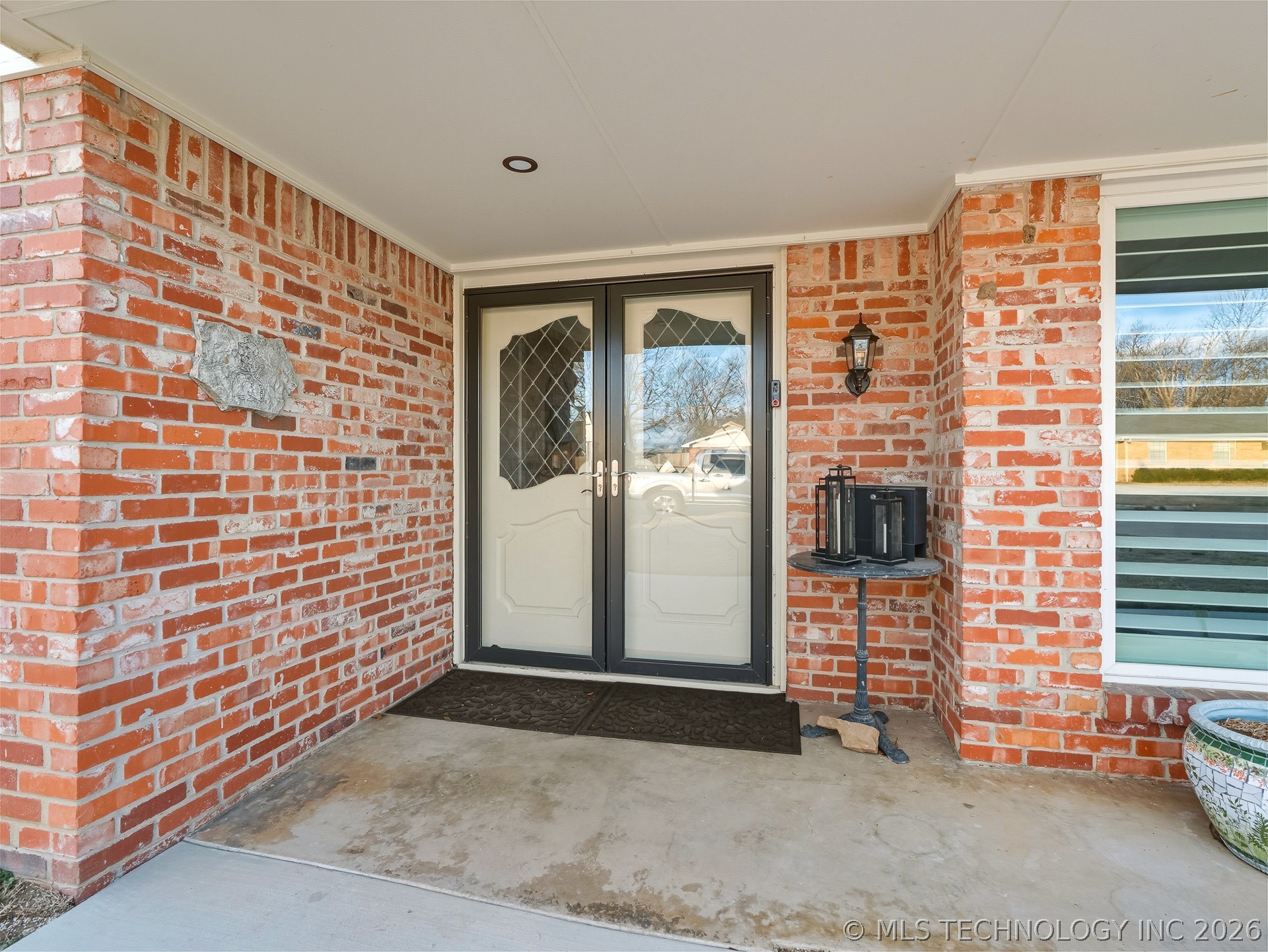 605 Ann Avenue Property Photo 3