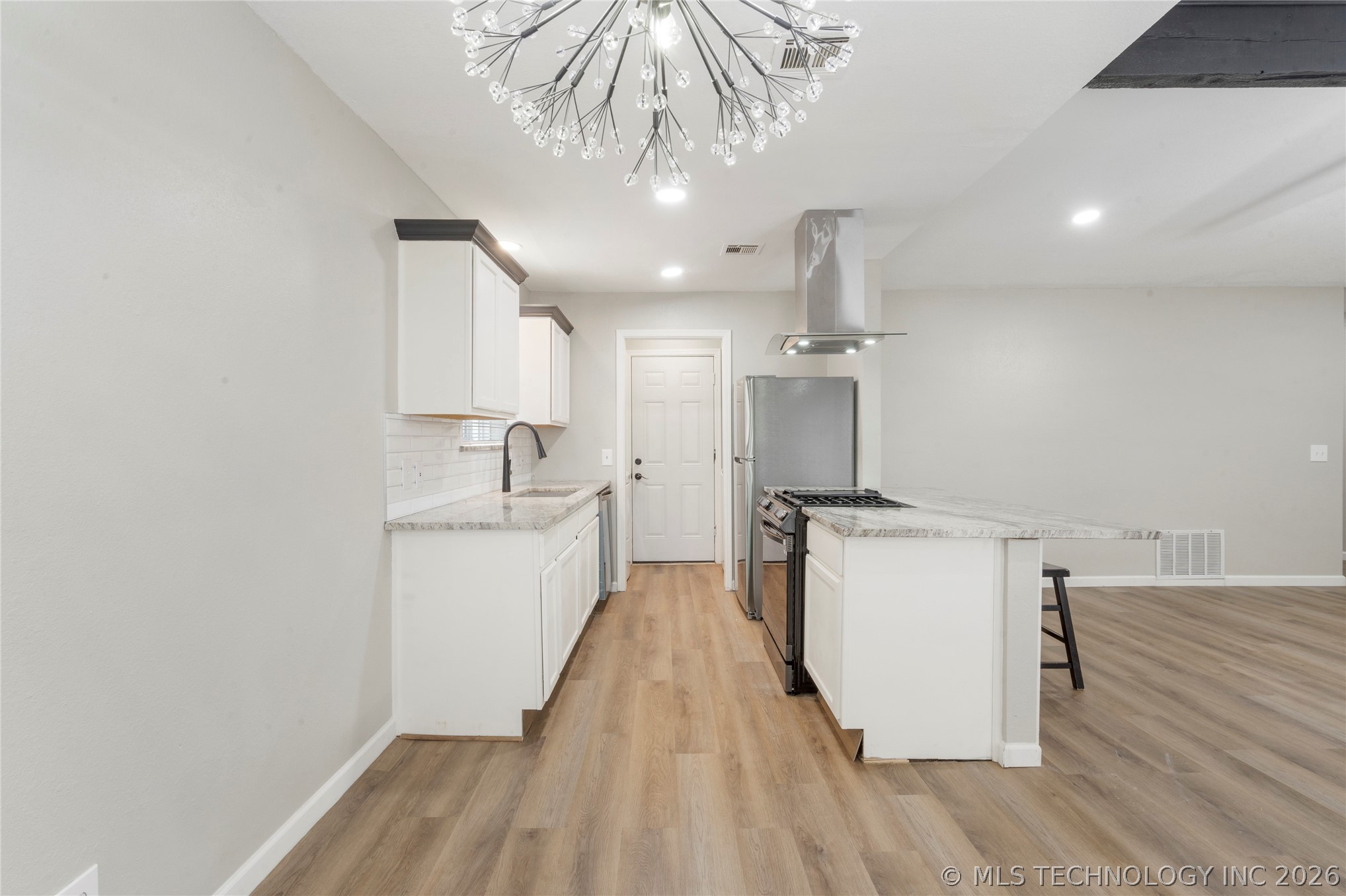 417 W Birmingham Avenue Property Photo 12