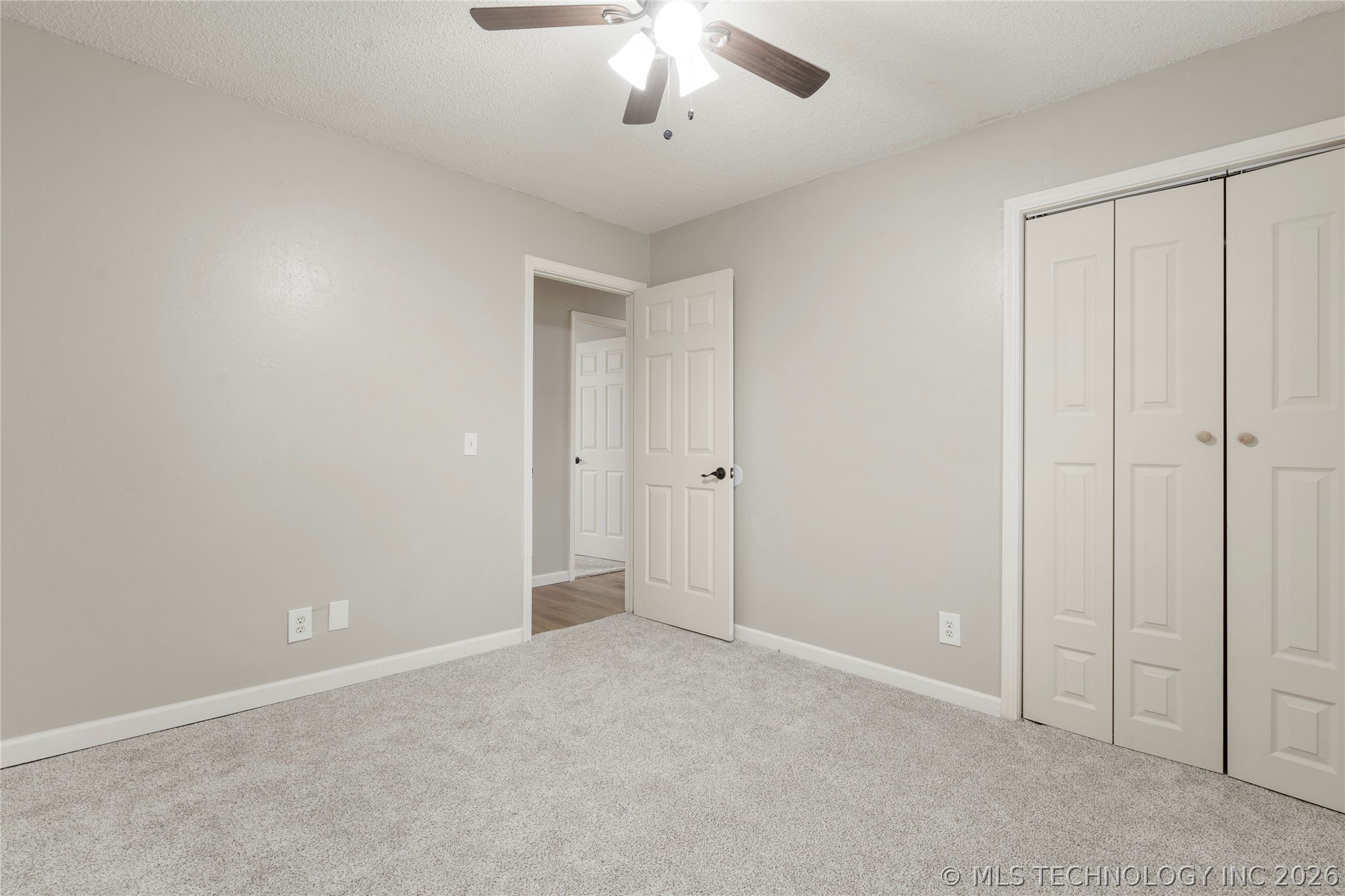 417 W Birmingham Avenue Property Photo 23