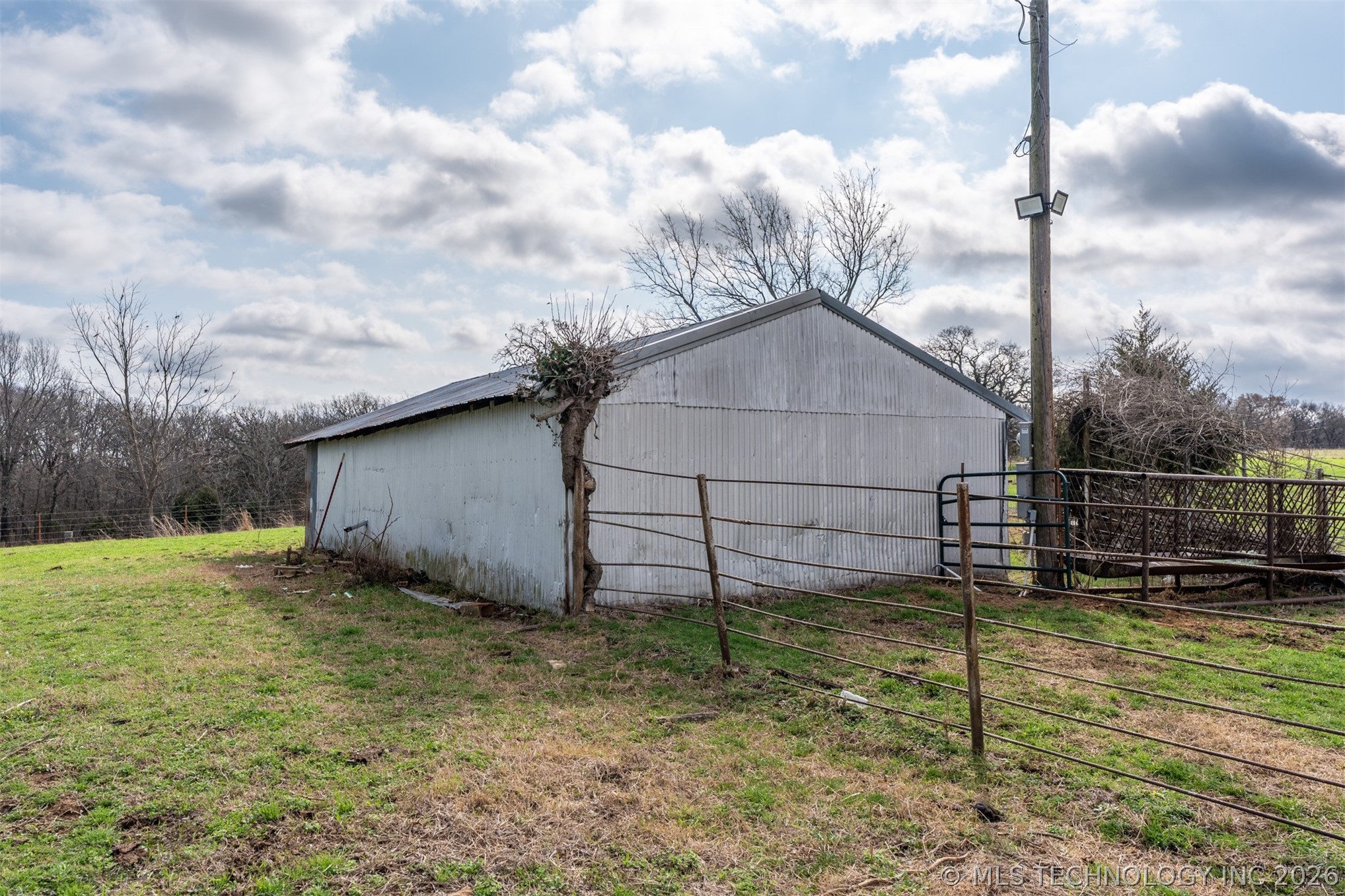 0000 3740 Road Property Photo 29