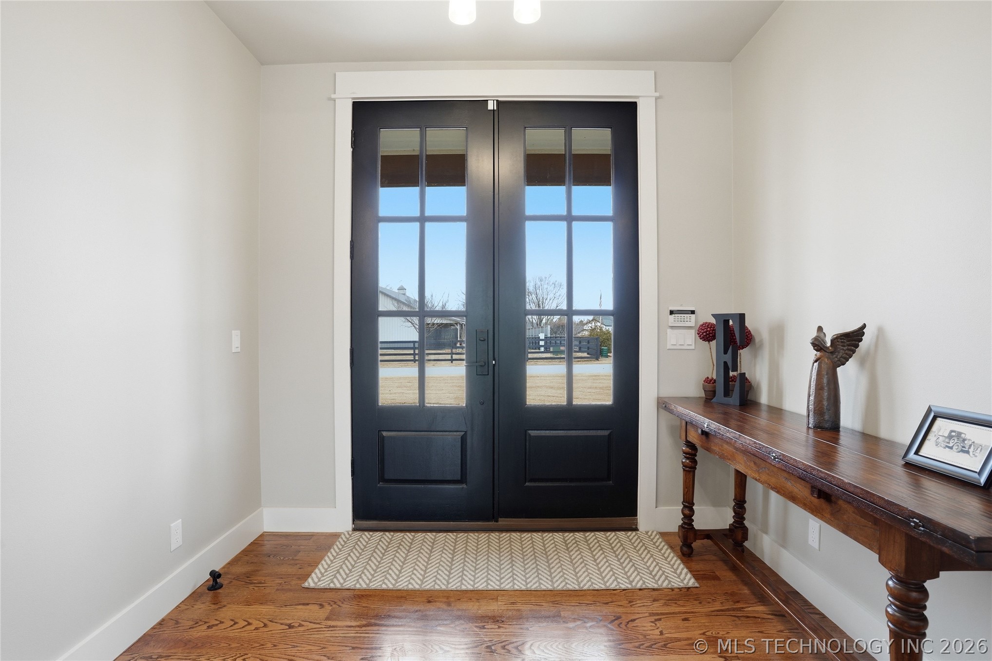 12937 S 28th Place Property Photo 19