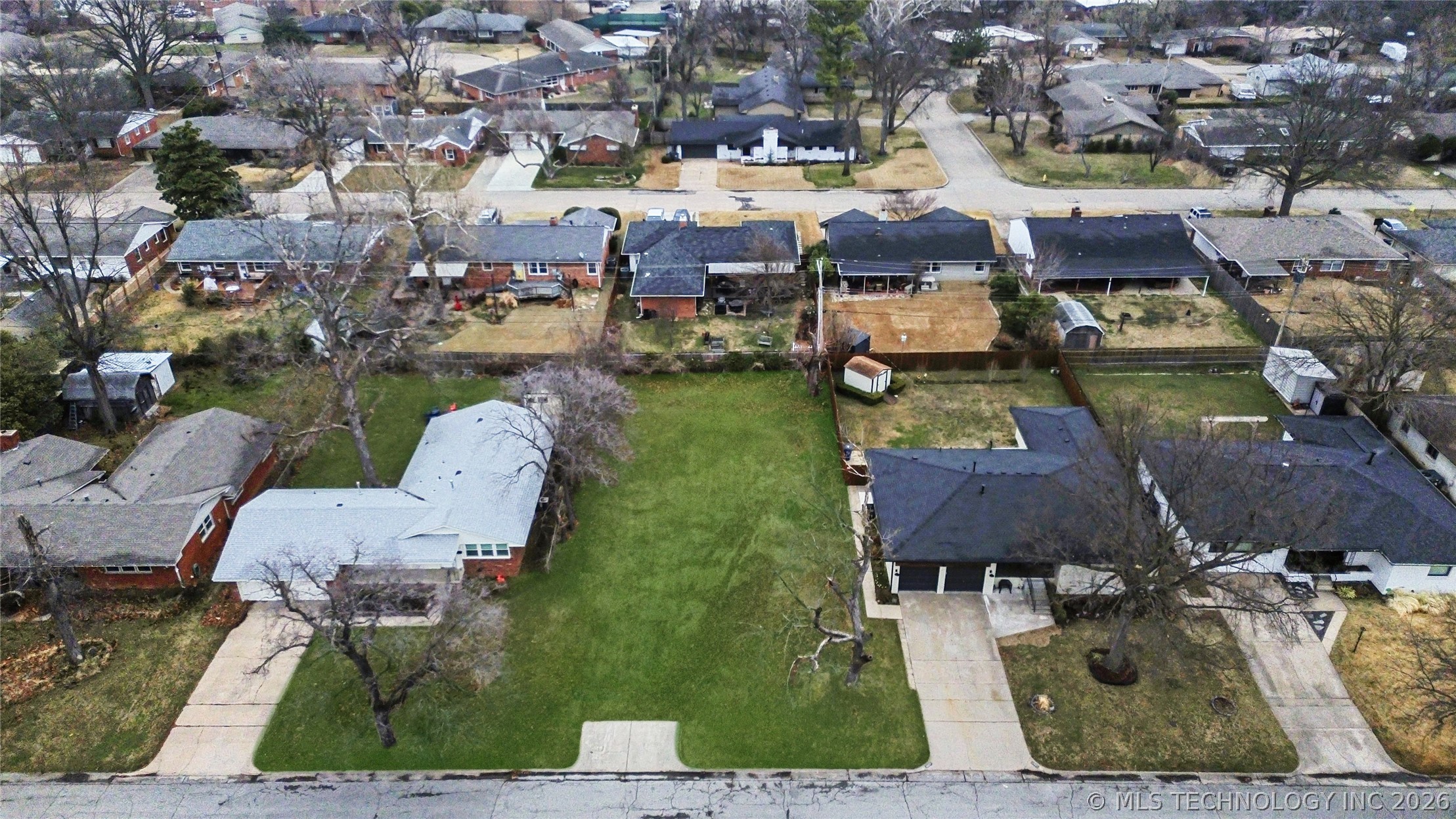 3505 S Toledo Avenue Property Photo 2