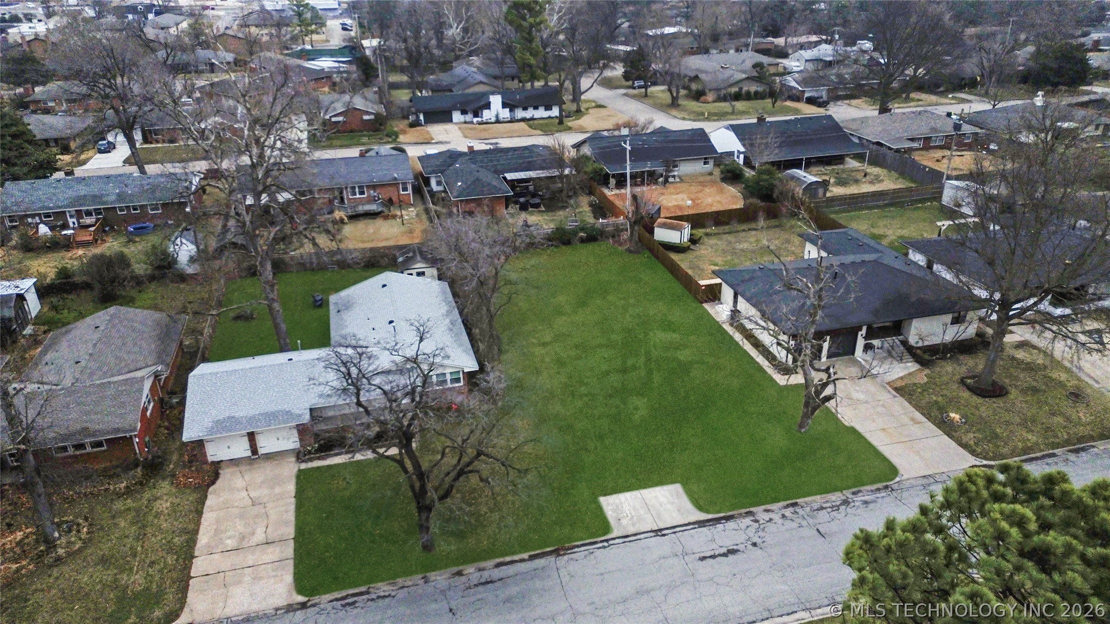 3505 S Toledo Avenue Property Photo 3