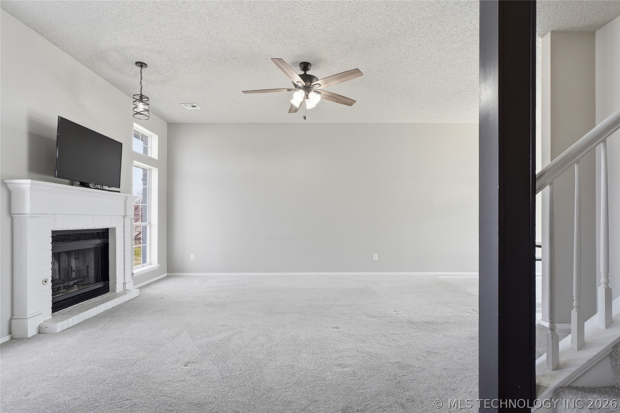12302 E 87th Street N Property Photo 11