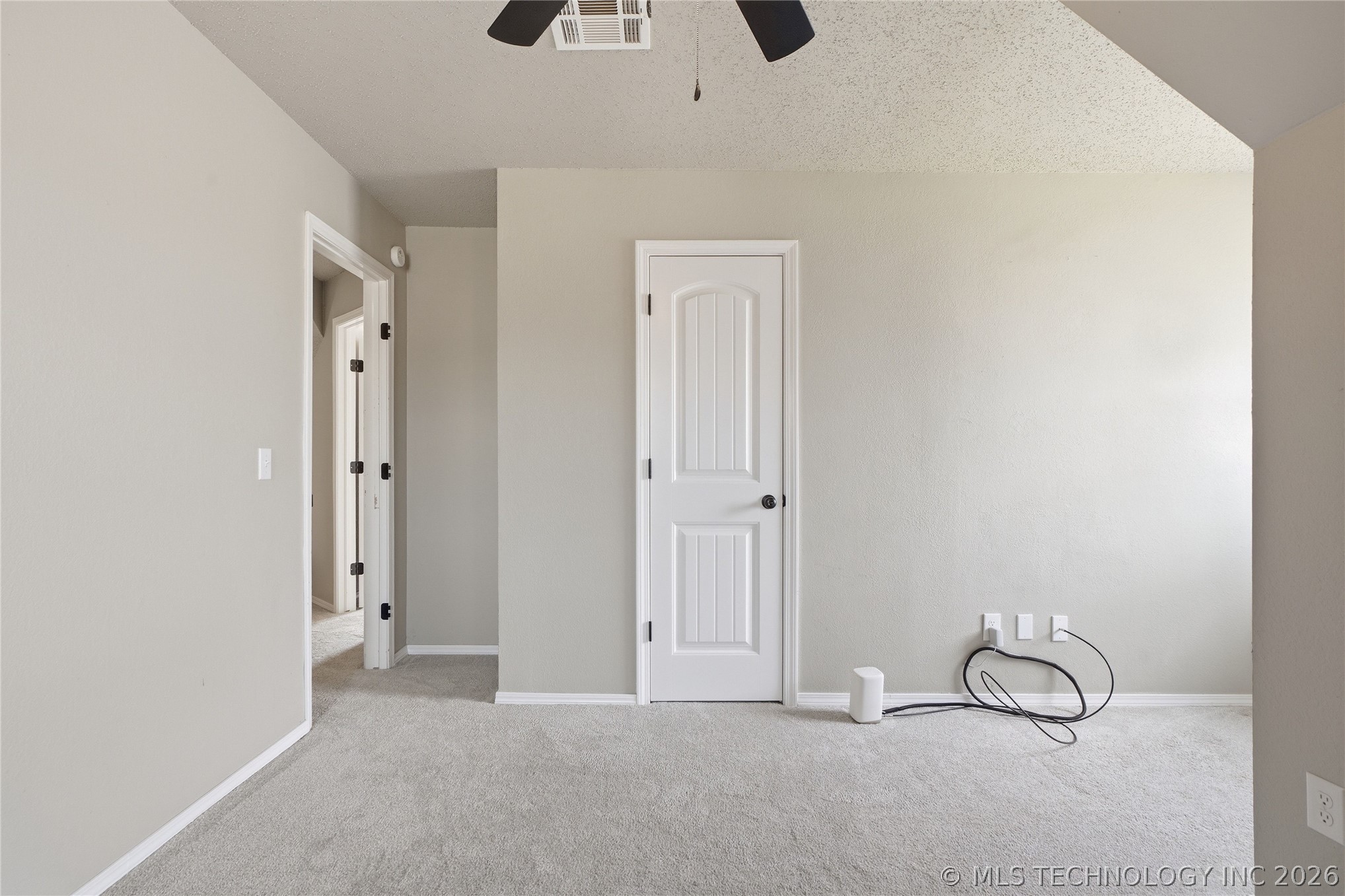 12302 E 87th Street N Property Photo 32