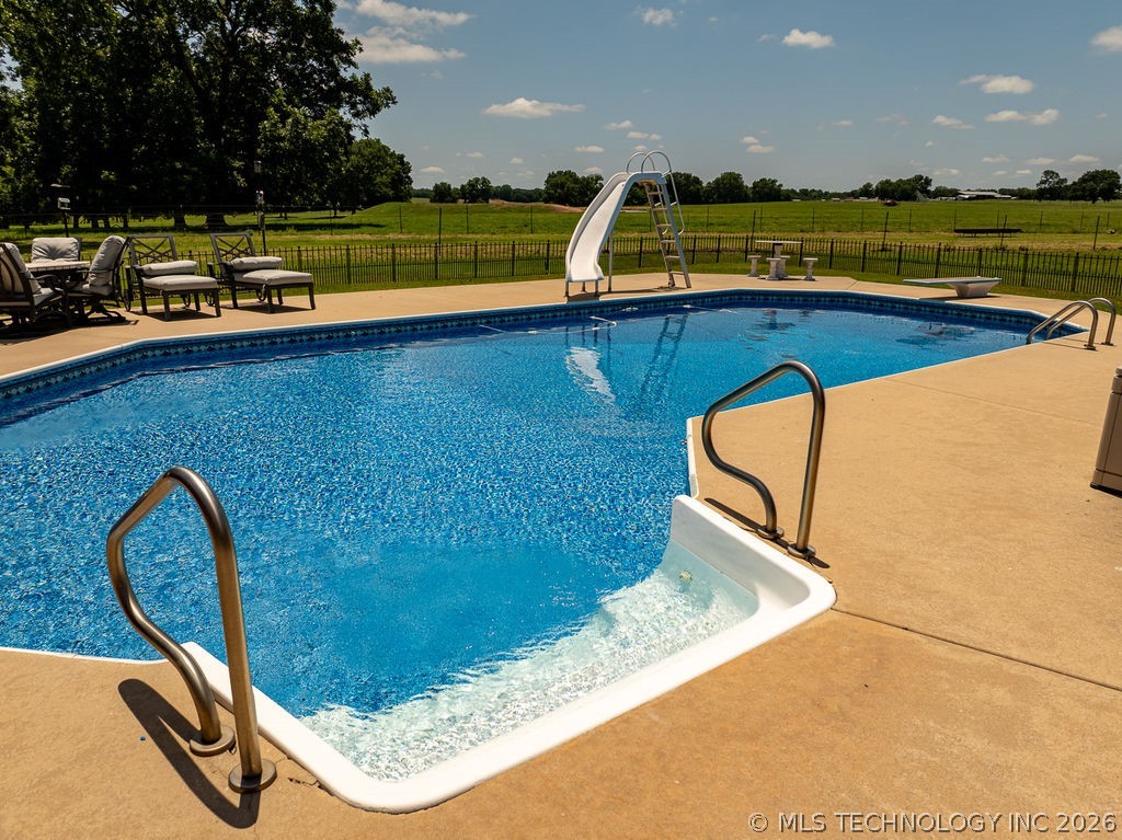1599 Cardinal Road Property Photo 42
