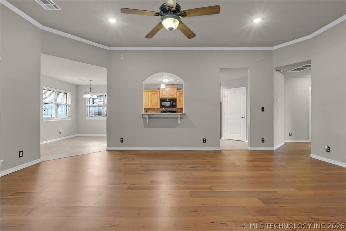 1240 W Keeling Avenue Property Photo 8