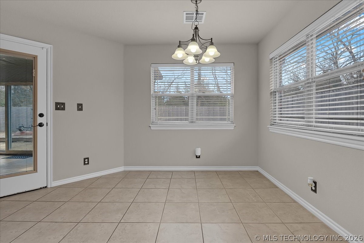 1240 W Keeling Avenue Property Photo 14