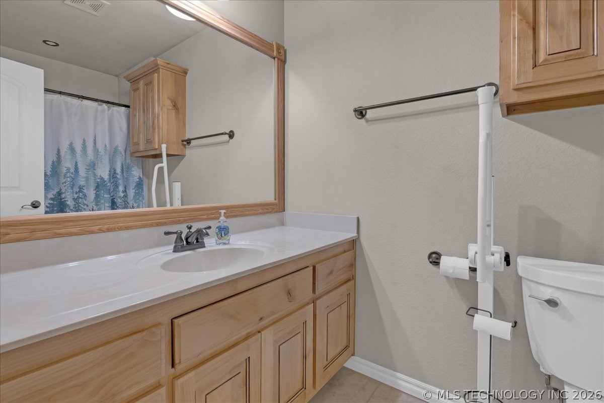 1240 W Keeling Avenue Property Photo 16