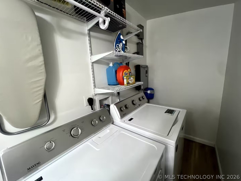 550 N Tacoma Avenue Property Photo 22