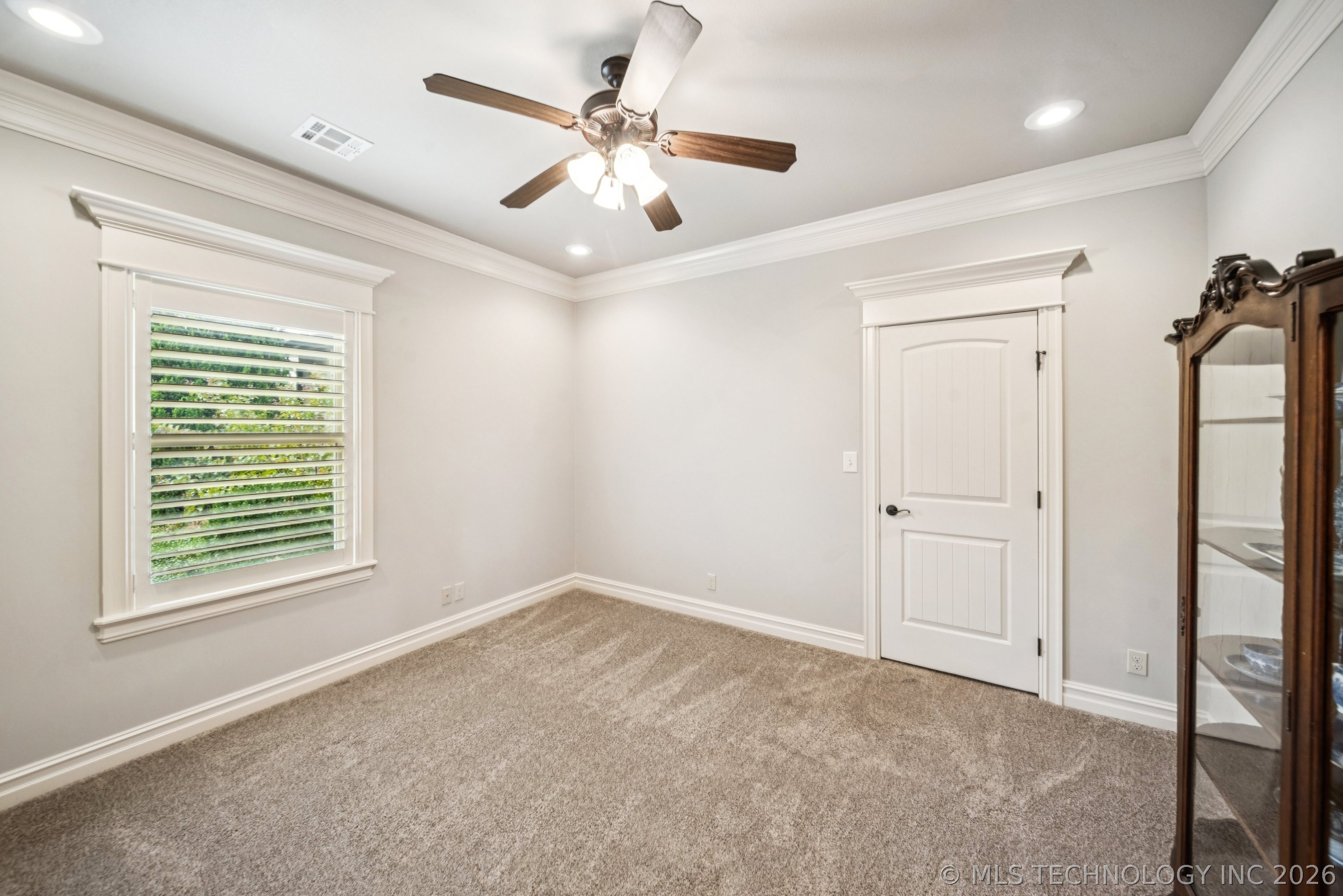 510 E Fredericksburg Court Property Photo 46