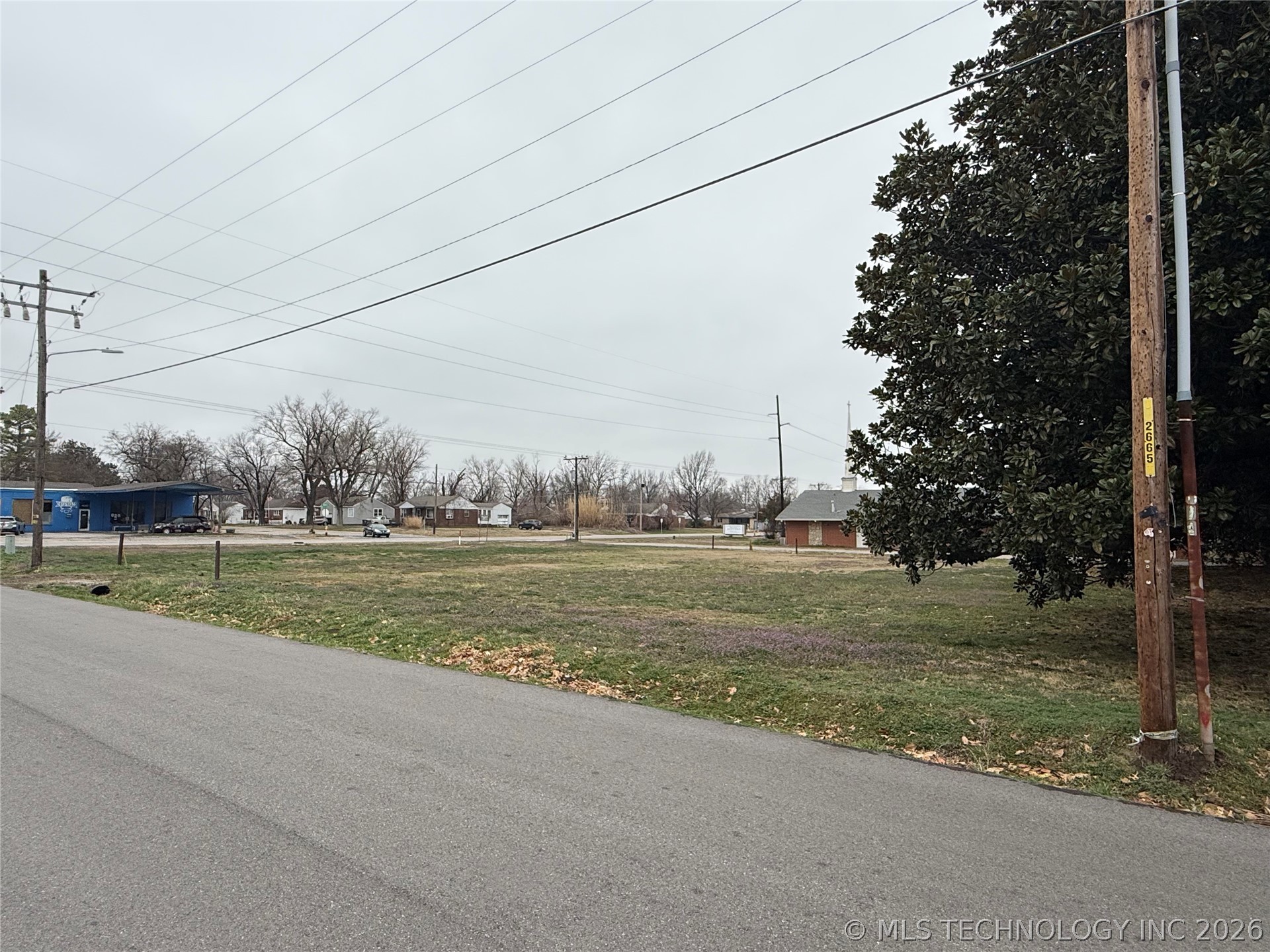 N 41st West Avenue