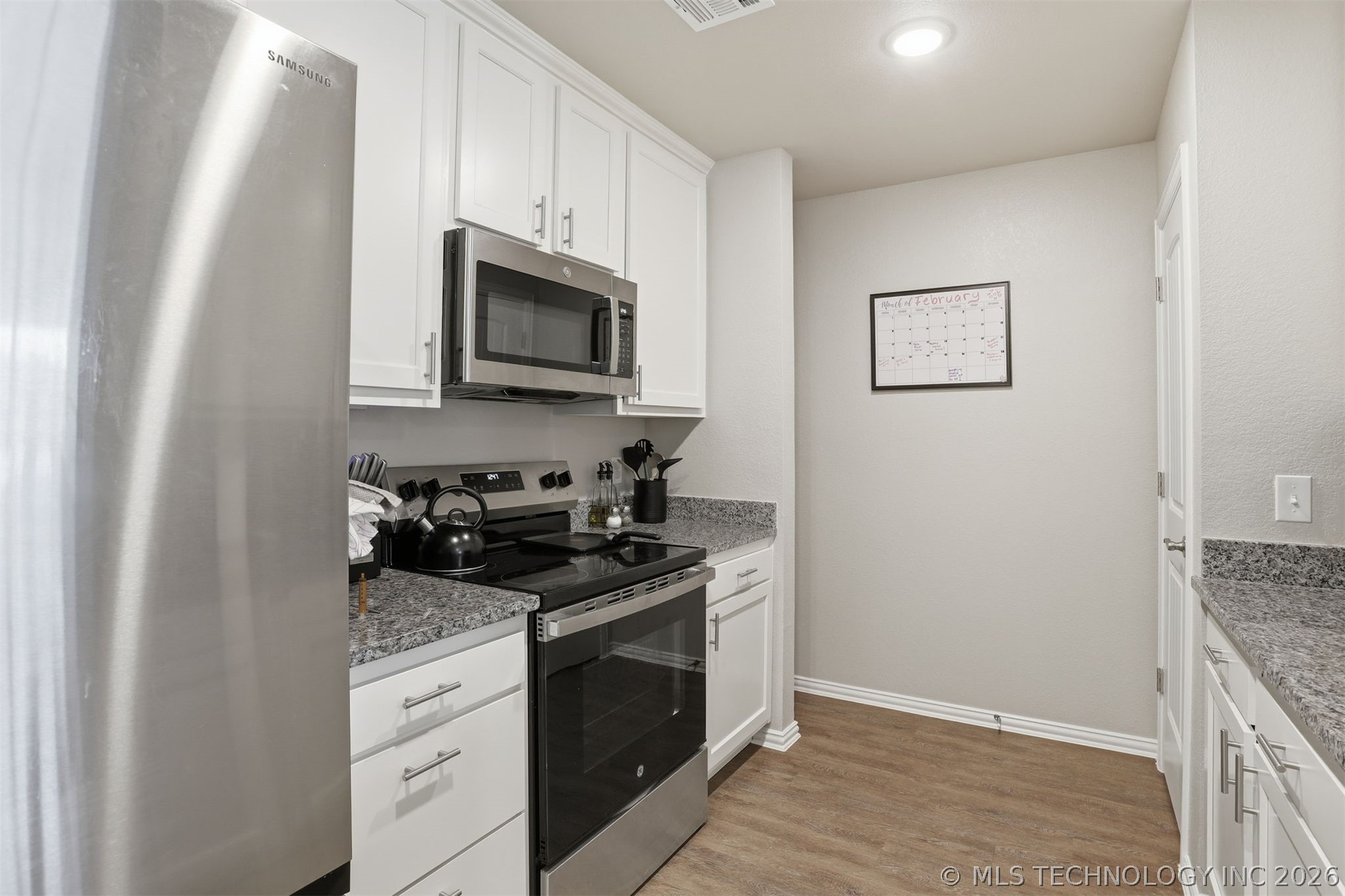 3439 Little John Drive Property Photo 11