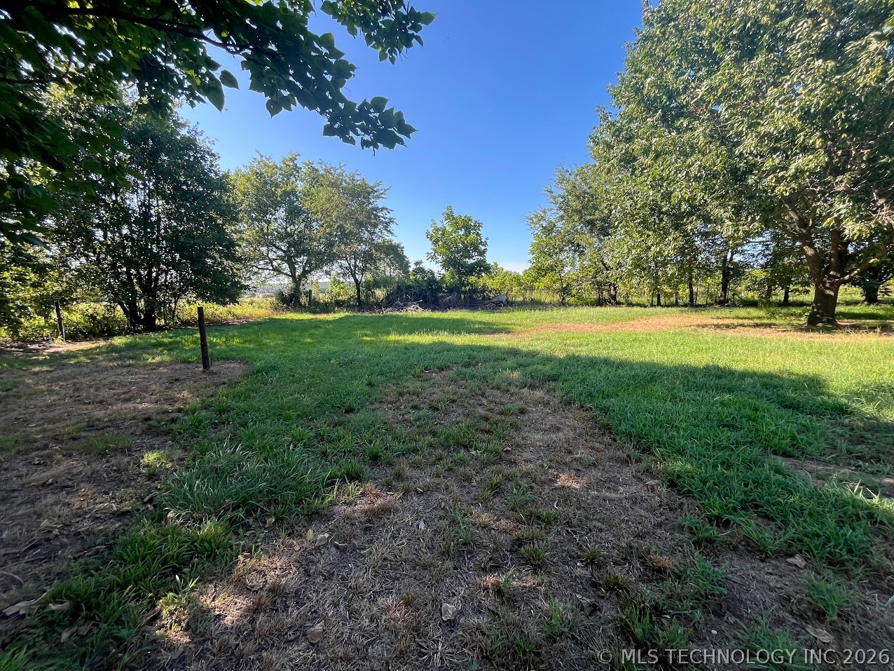 32633 W Liberty Road Property Photo 5