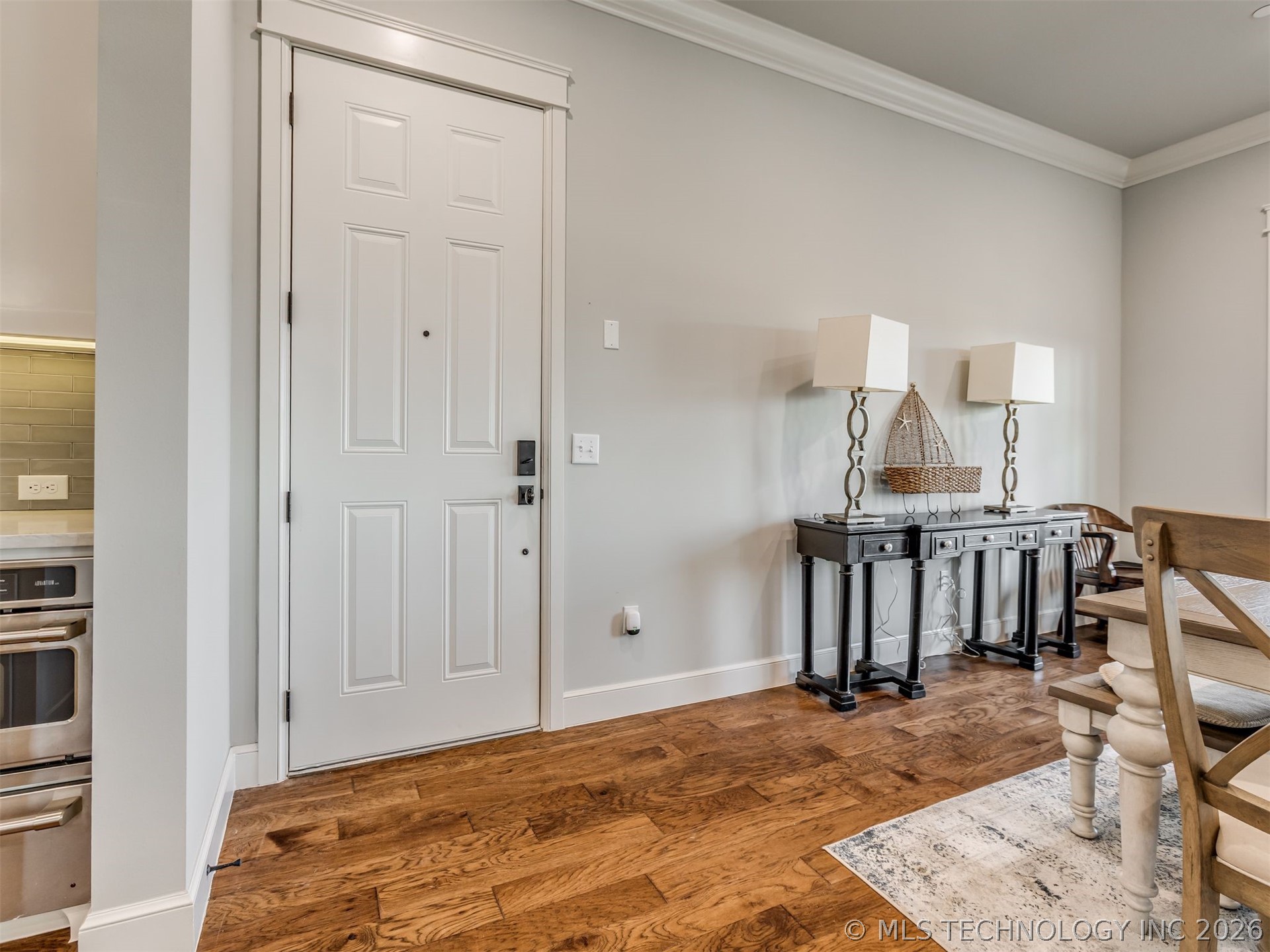 30 Park Street C Property Photo 4