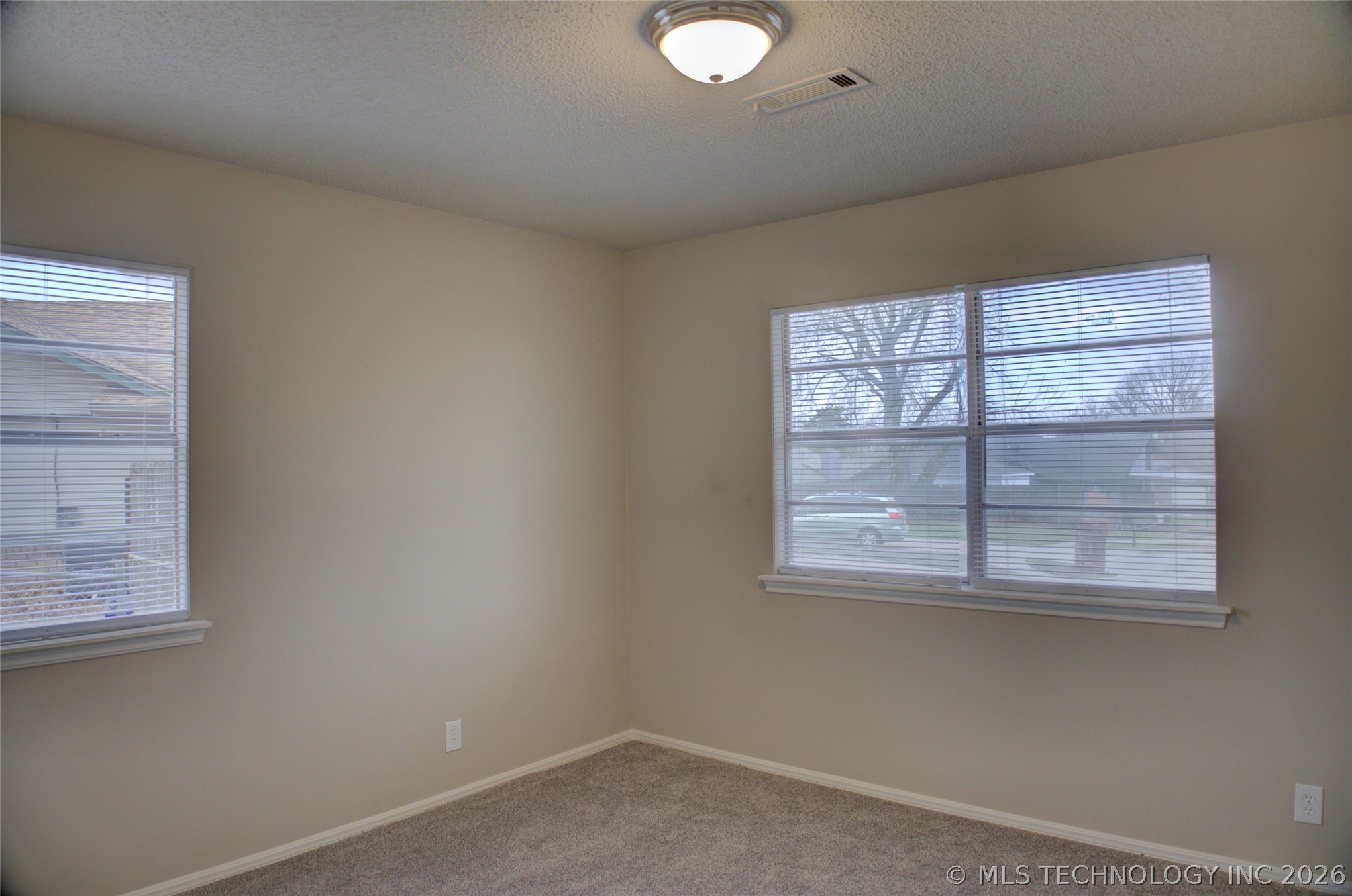 12820 E 14th Street Property Photo 27