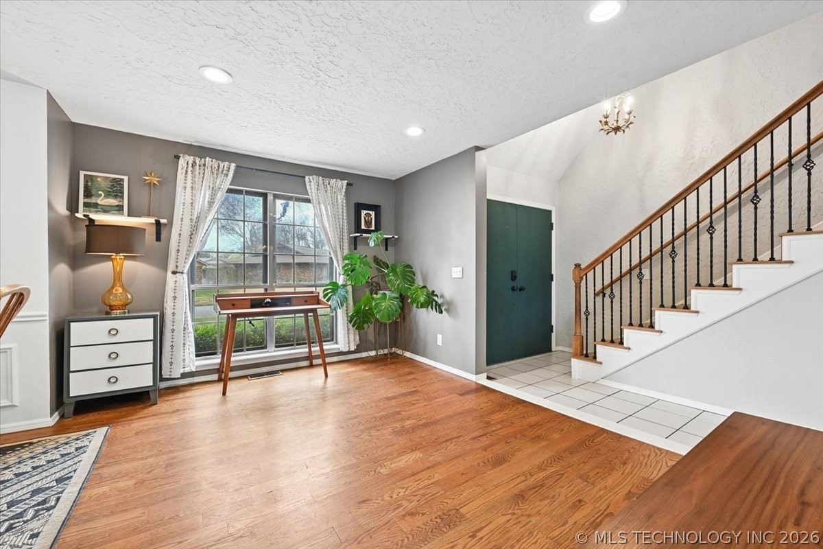 7505 S 70th East Avenue Property Photo 12