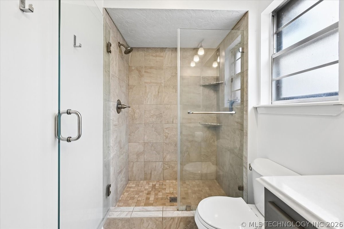 7505 S 70th East Avenue Property Photo 26