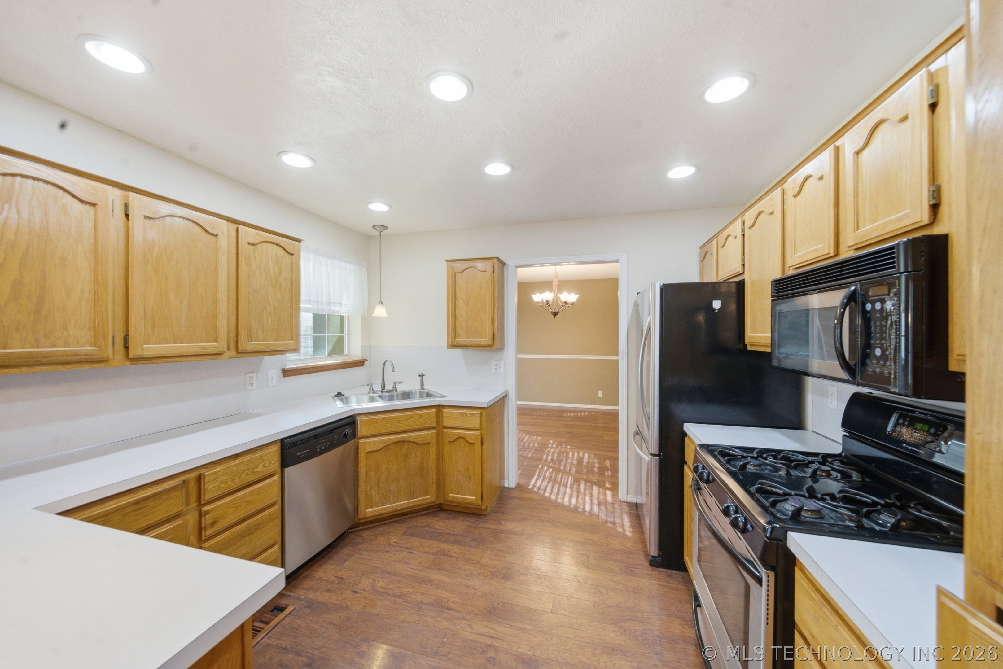 6309 S Date Avenue Property Photo 15
