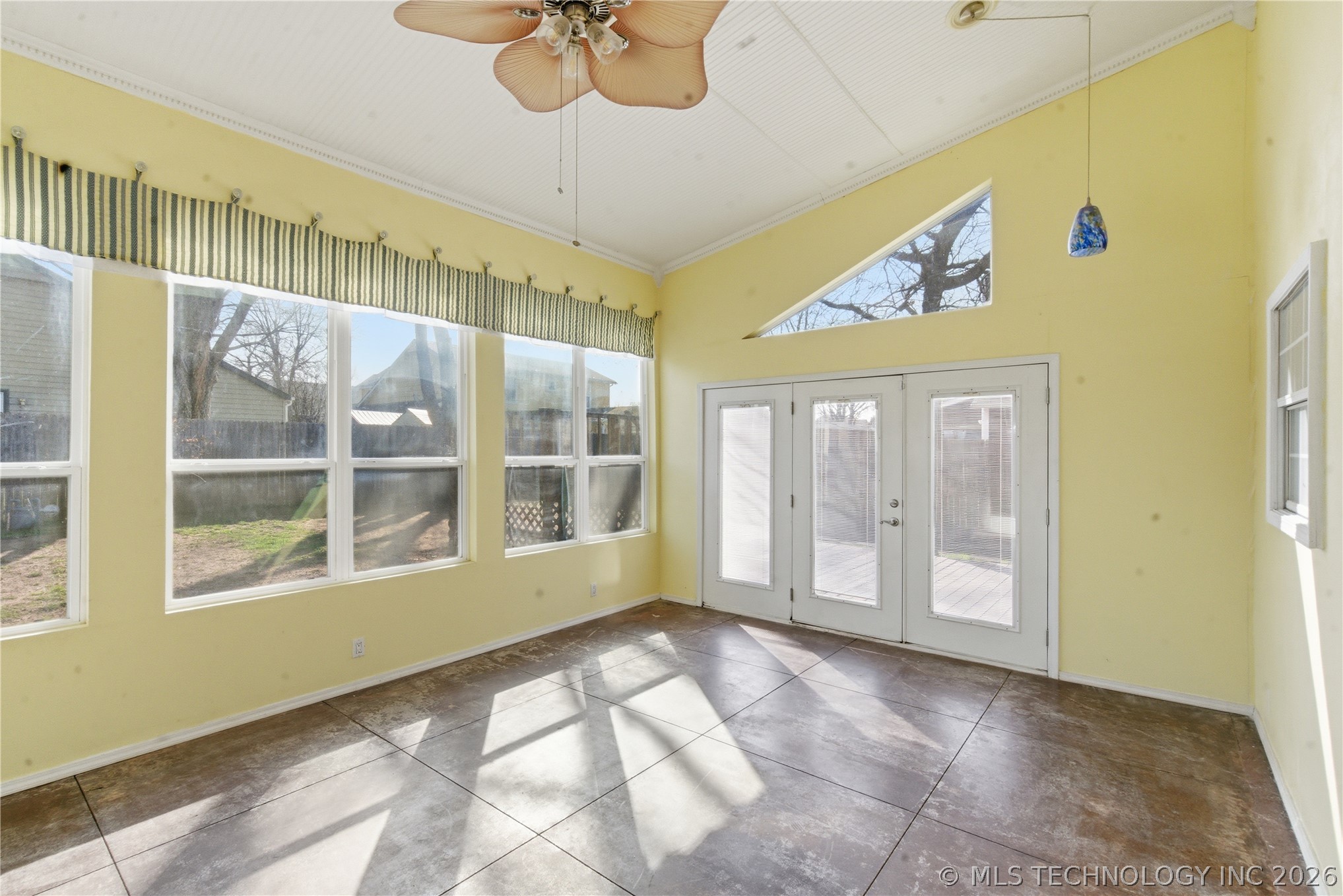 6309 S Date Avenue Property Photo 18