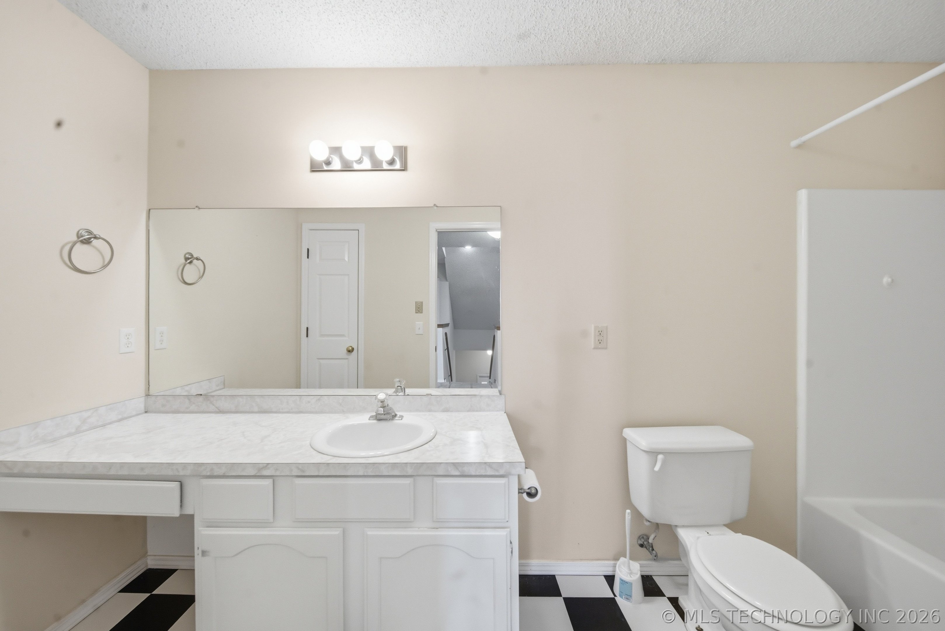 6309 S Date Avenue Property Photo 27