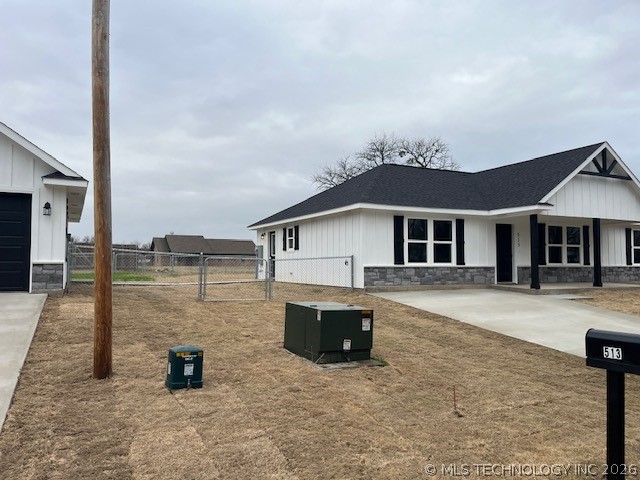 513 Osage Property Photo 3
