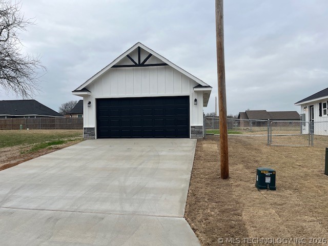 513 Osage Property Photo 11