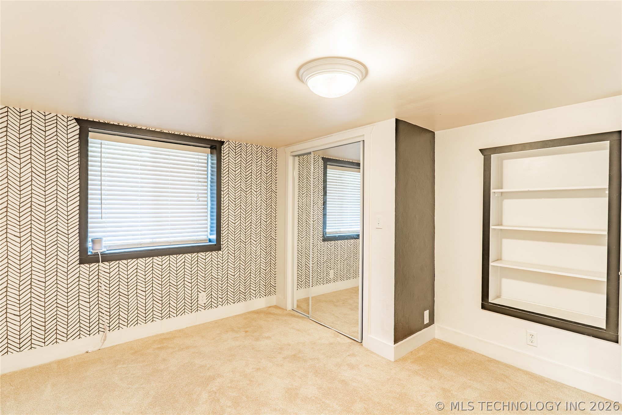 84 Weatherwood Way Property Photo 10