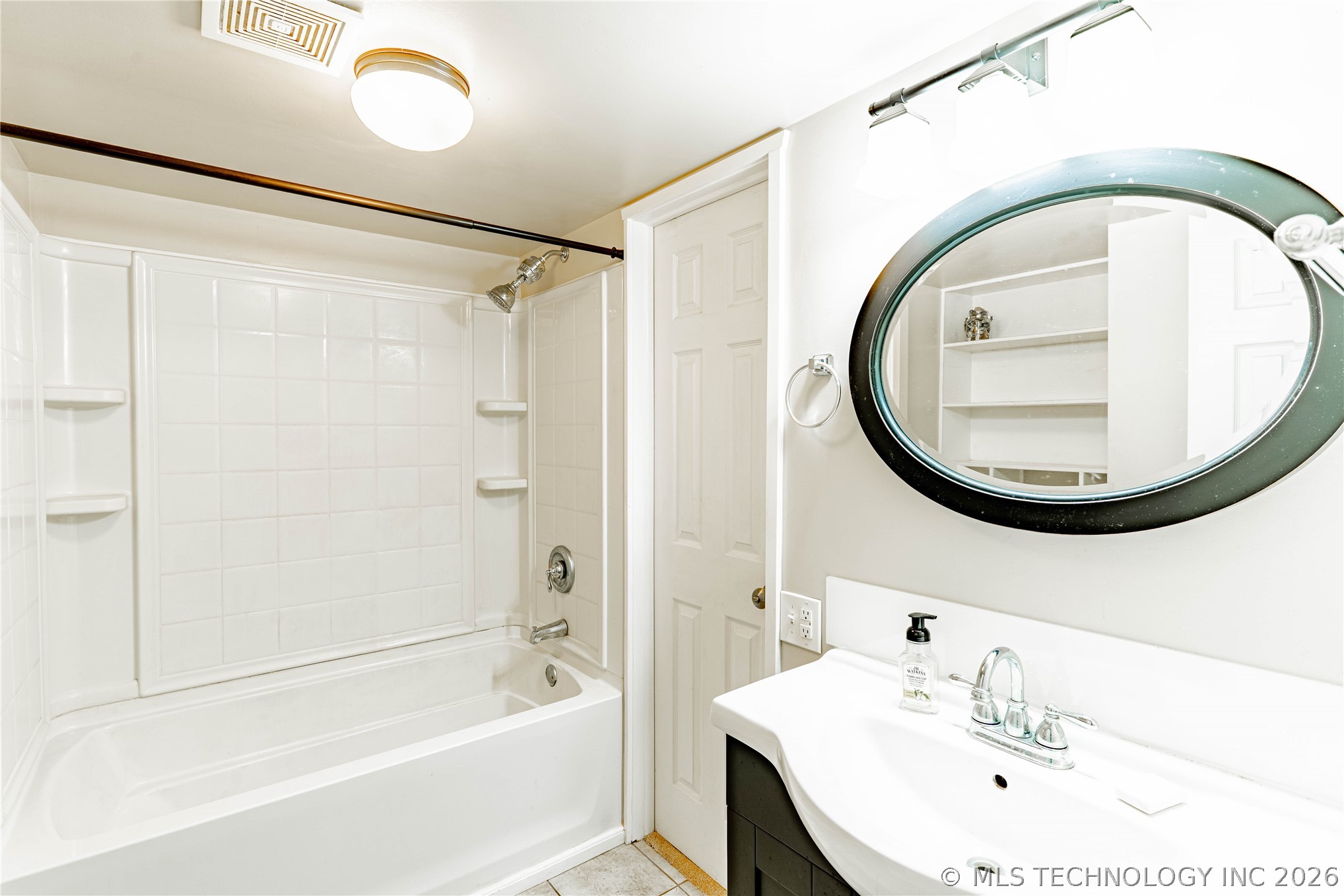 84 Weatherwood Way Property Photo 12