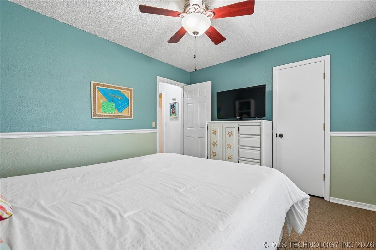 7606 Glenwood Circle Property Photo 21