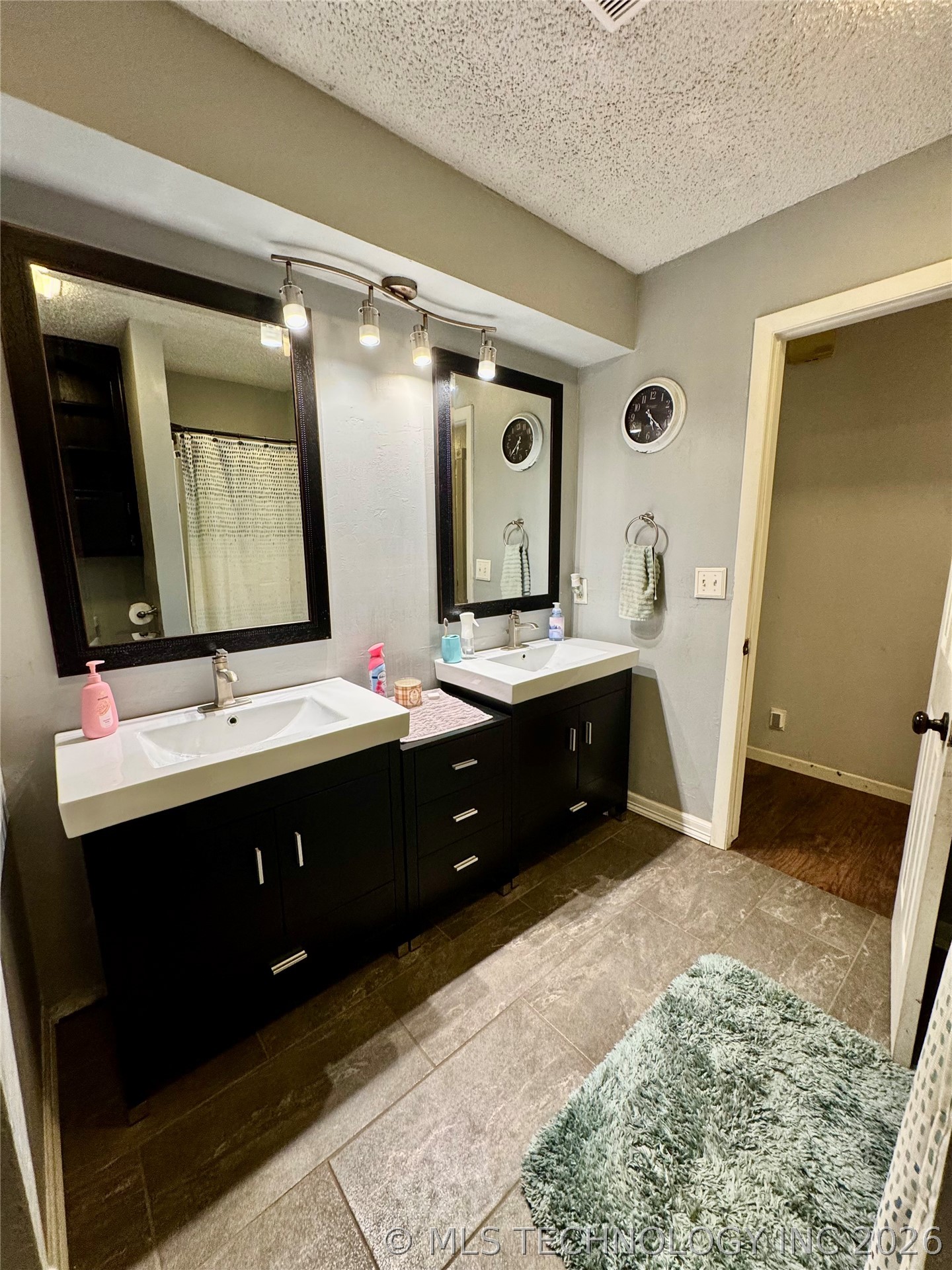 1311 Whisenant Property Photo 11