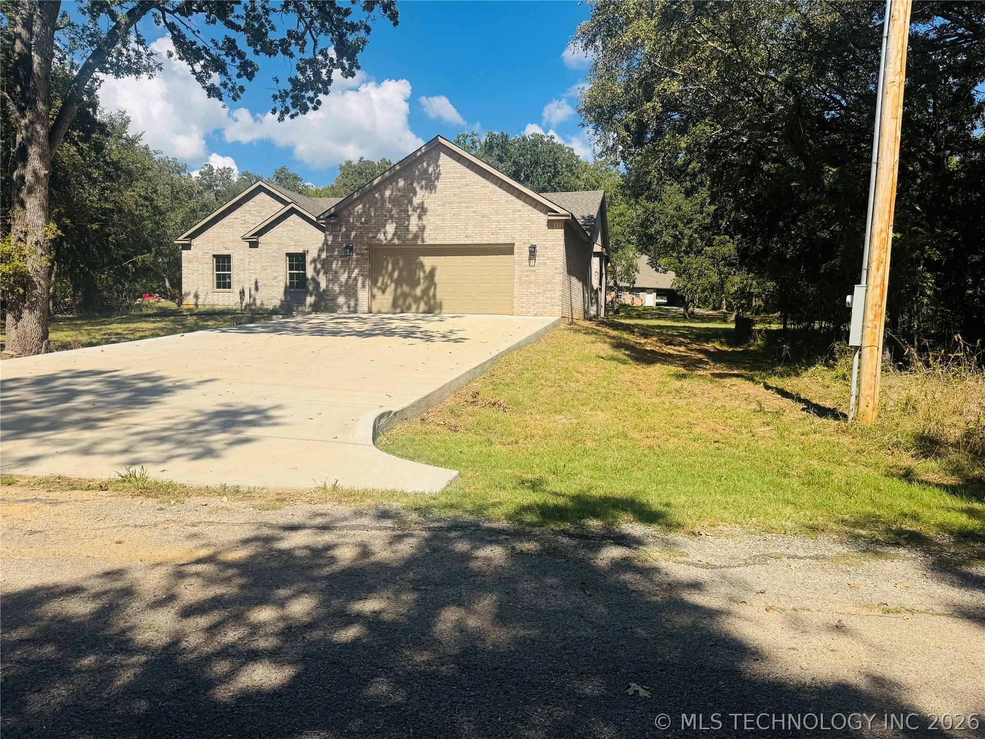 11130 Spanish Oak Property Photo 2
