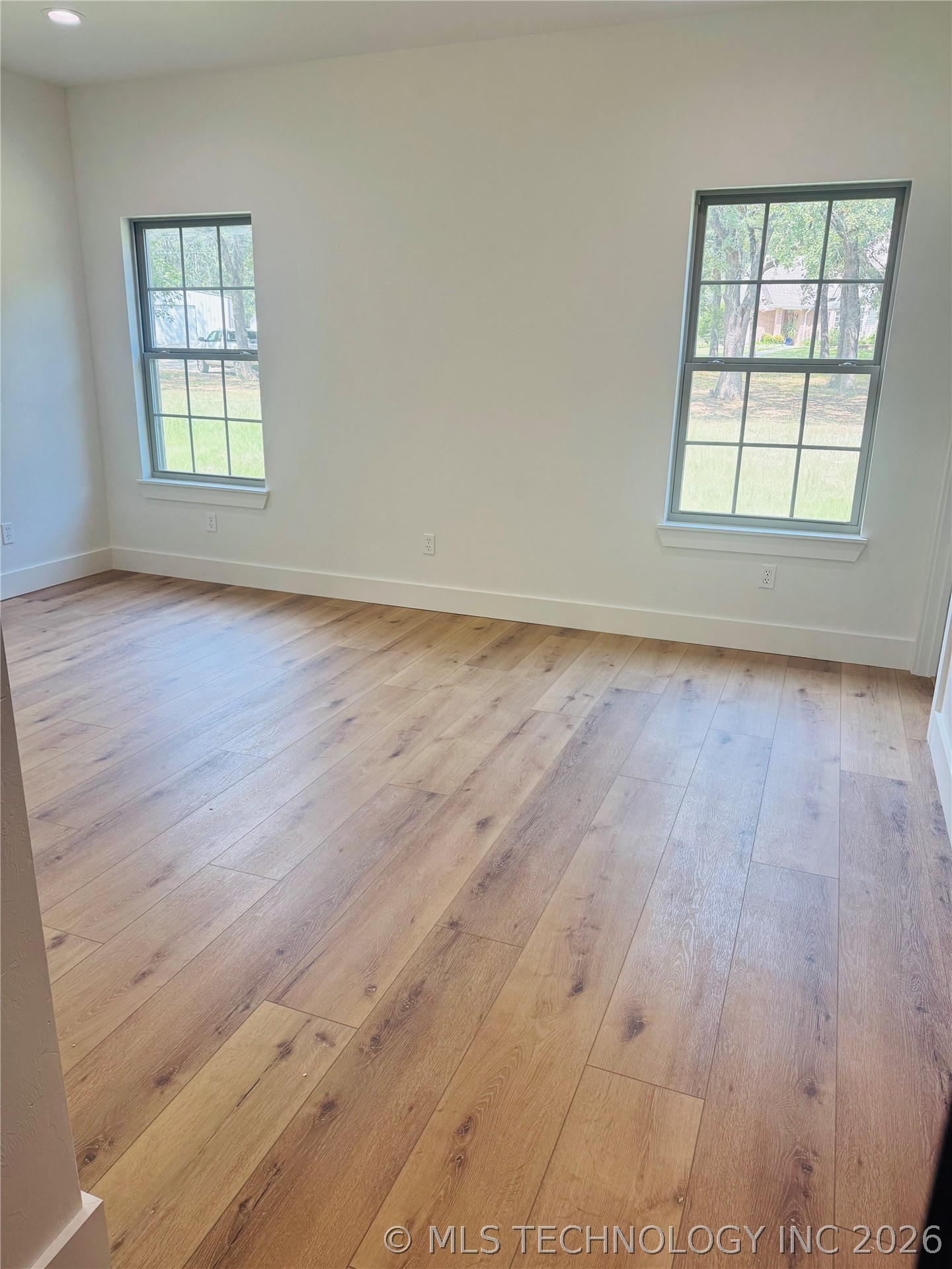 11130 Spanish Oak Property Photo 13
