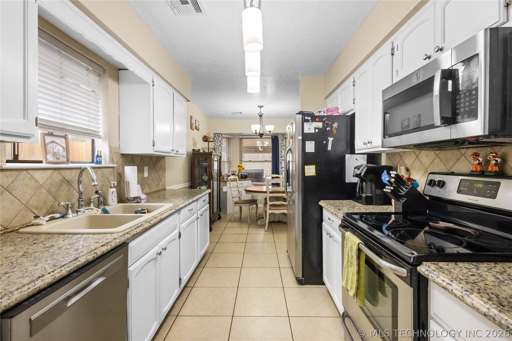 1509 W Orlando Place Property Photo 6