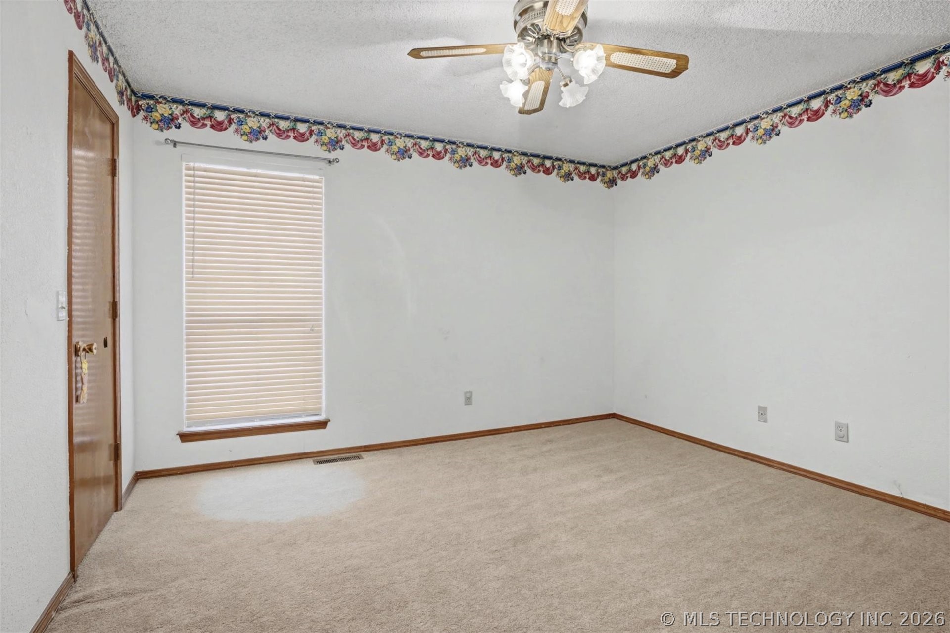 3005 S Juniper Place Property Photo 18