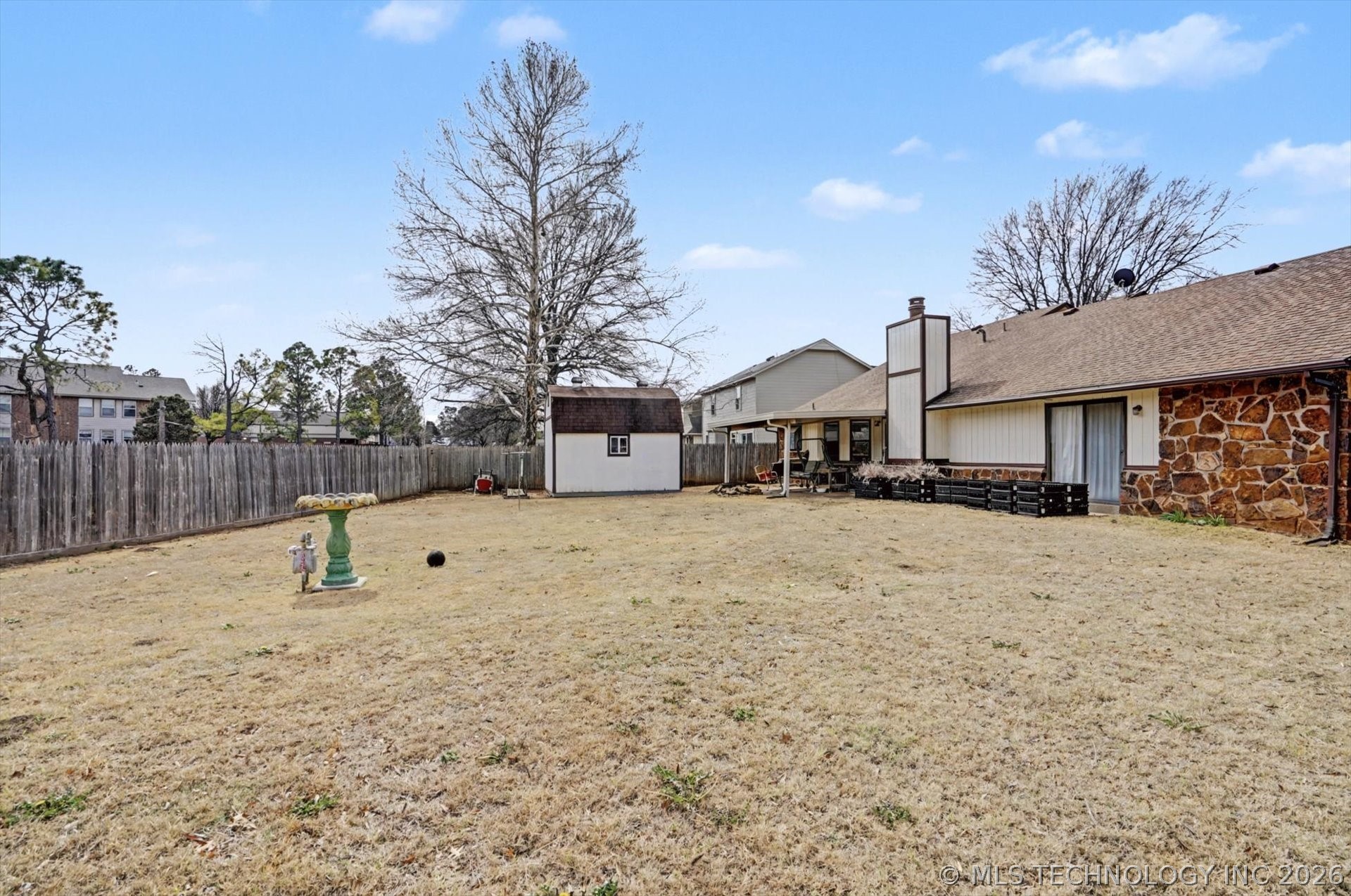 3005 S Juniper Place Property Photo 26