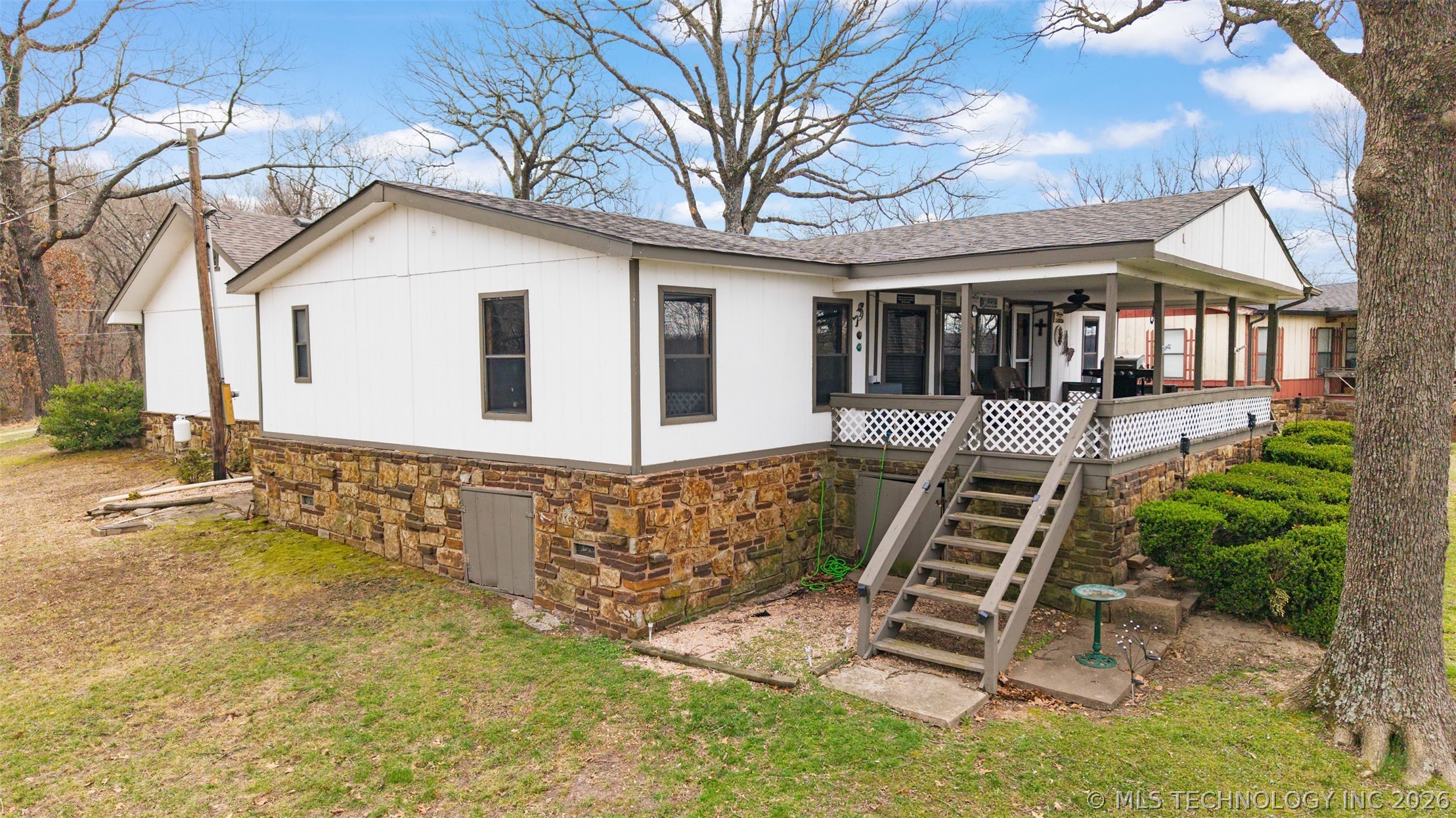 34850 S 539 Loop Property Photo 5