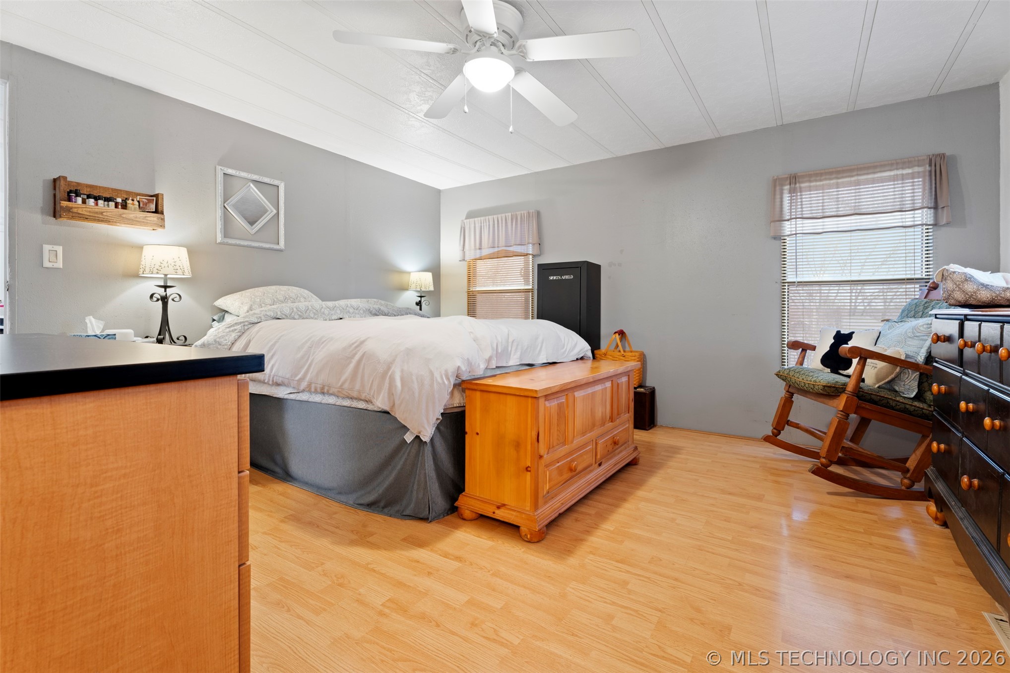 34850 S 539 Loop Property Photo 12