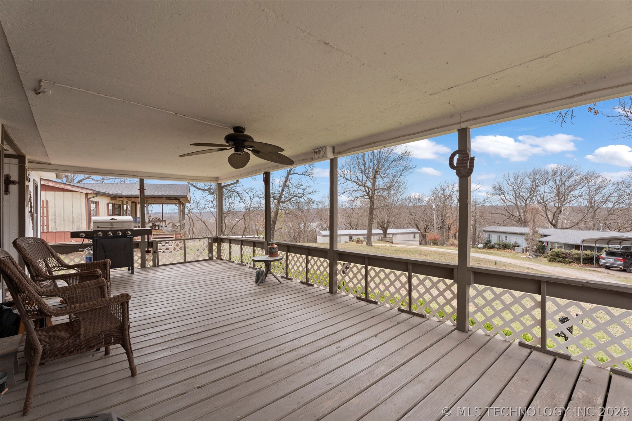 34850 S 539 Loop Property Photo 26