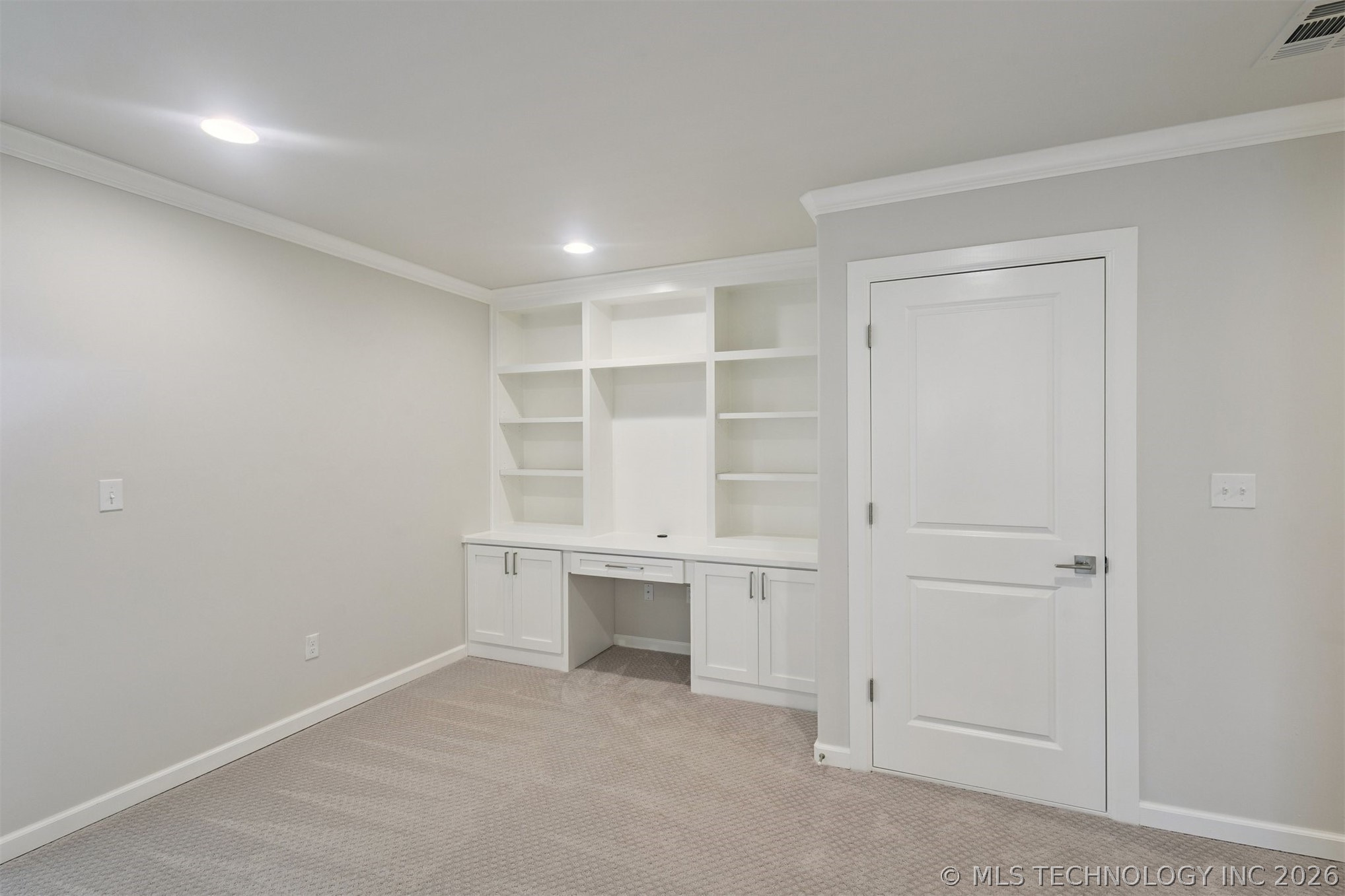 17576 S 52nd East Avenue Property Photo 66
