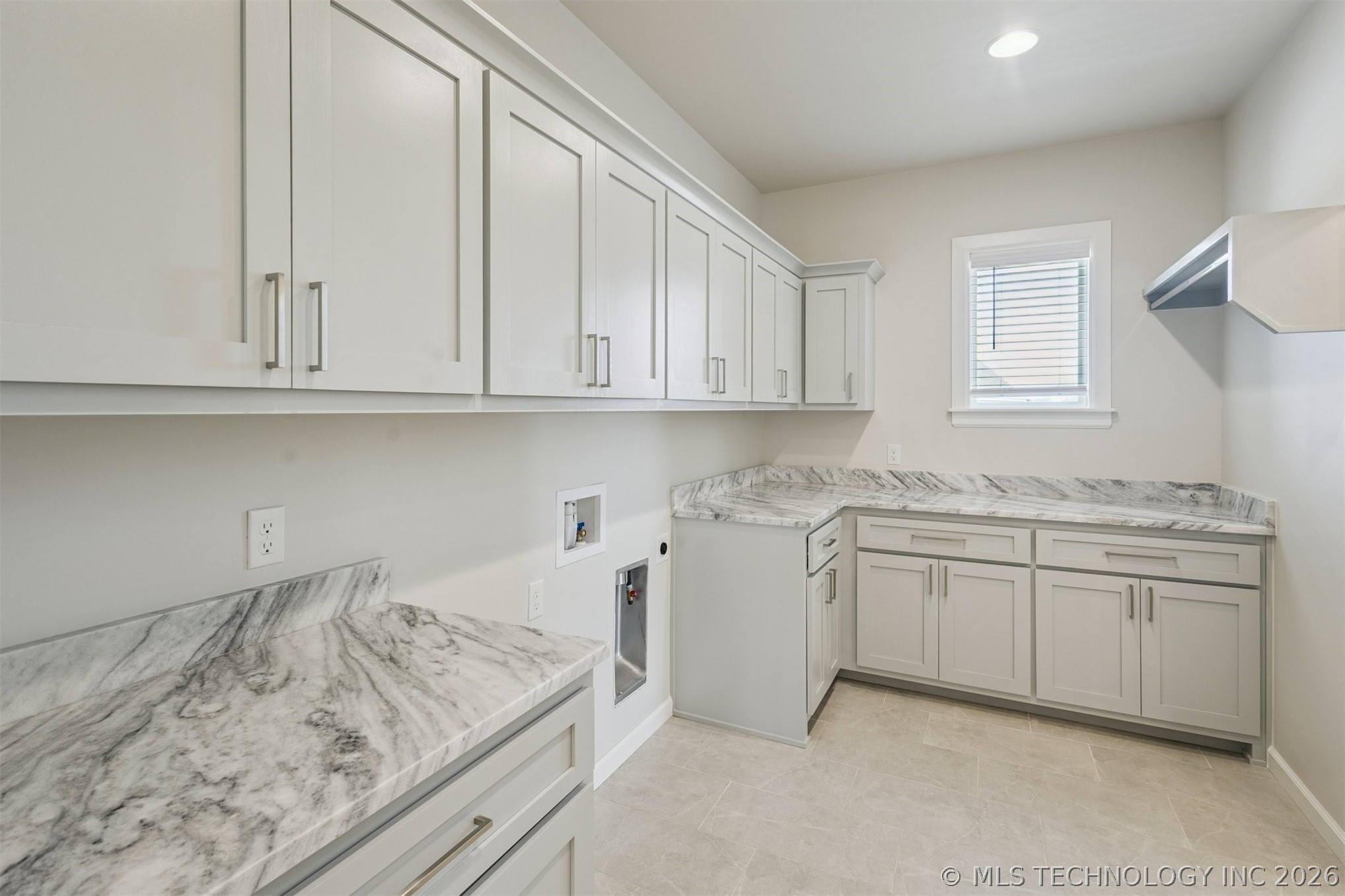 17576 S 52nd East Avenue Property Photo 74