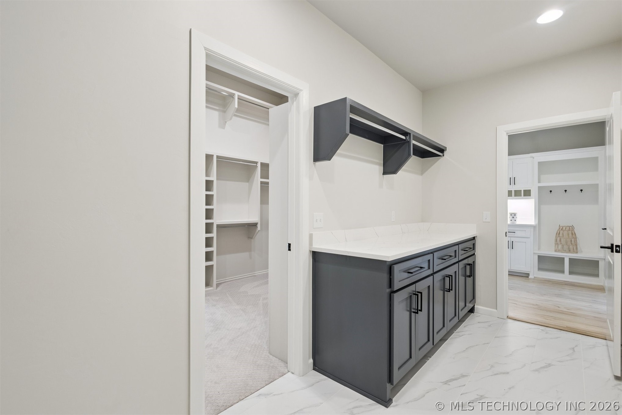 6716 S Gardenia Avenue Property Photo 46
