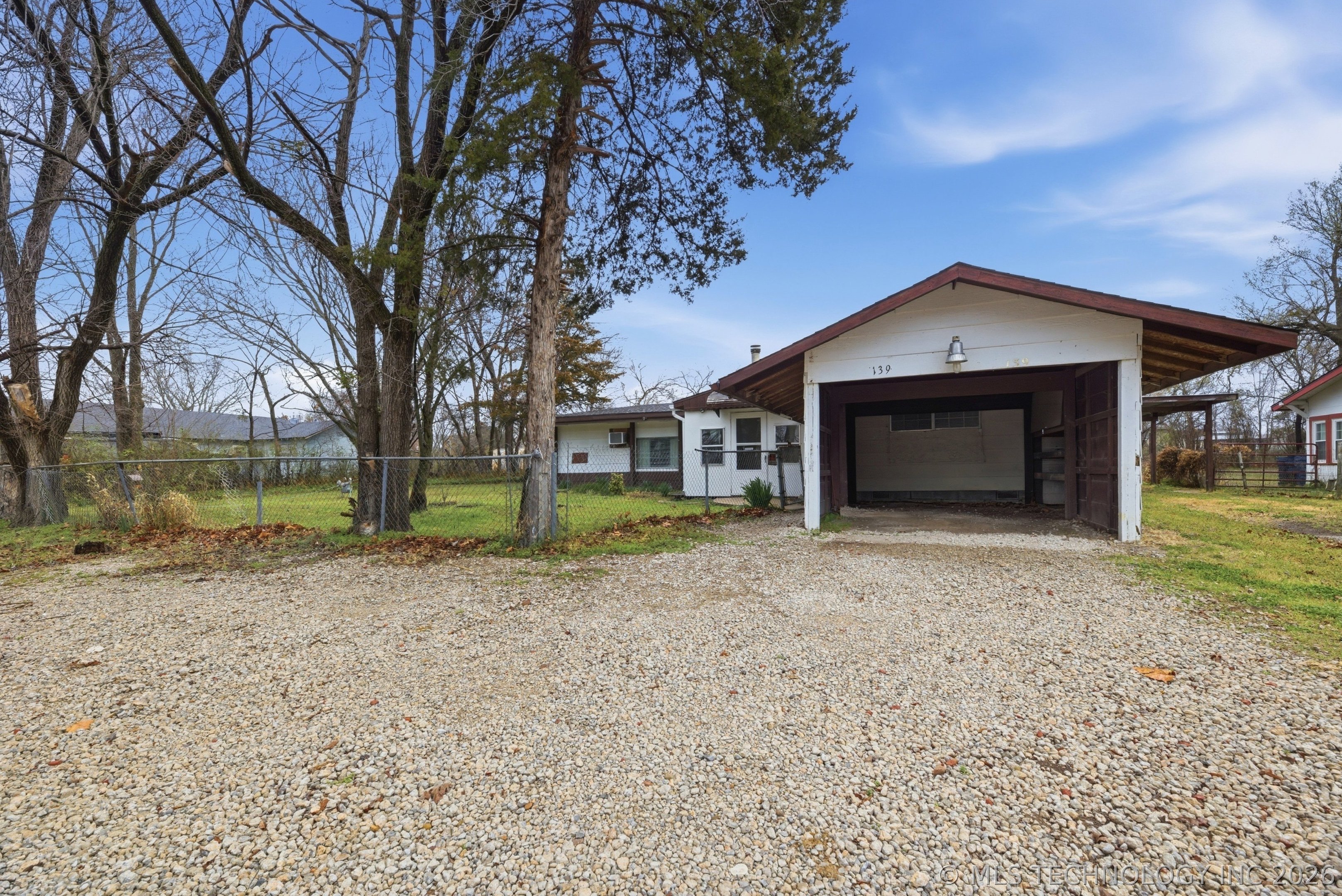 139 S Beech Street Property Photo 2