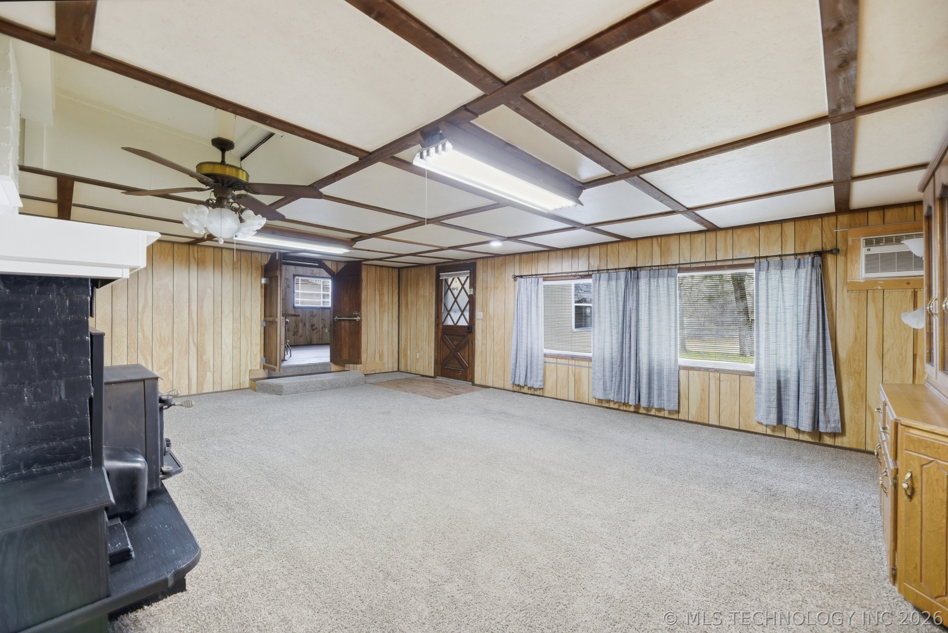 139 S Beech Street Property Photo 7