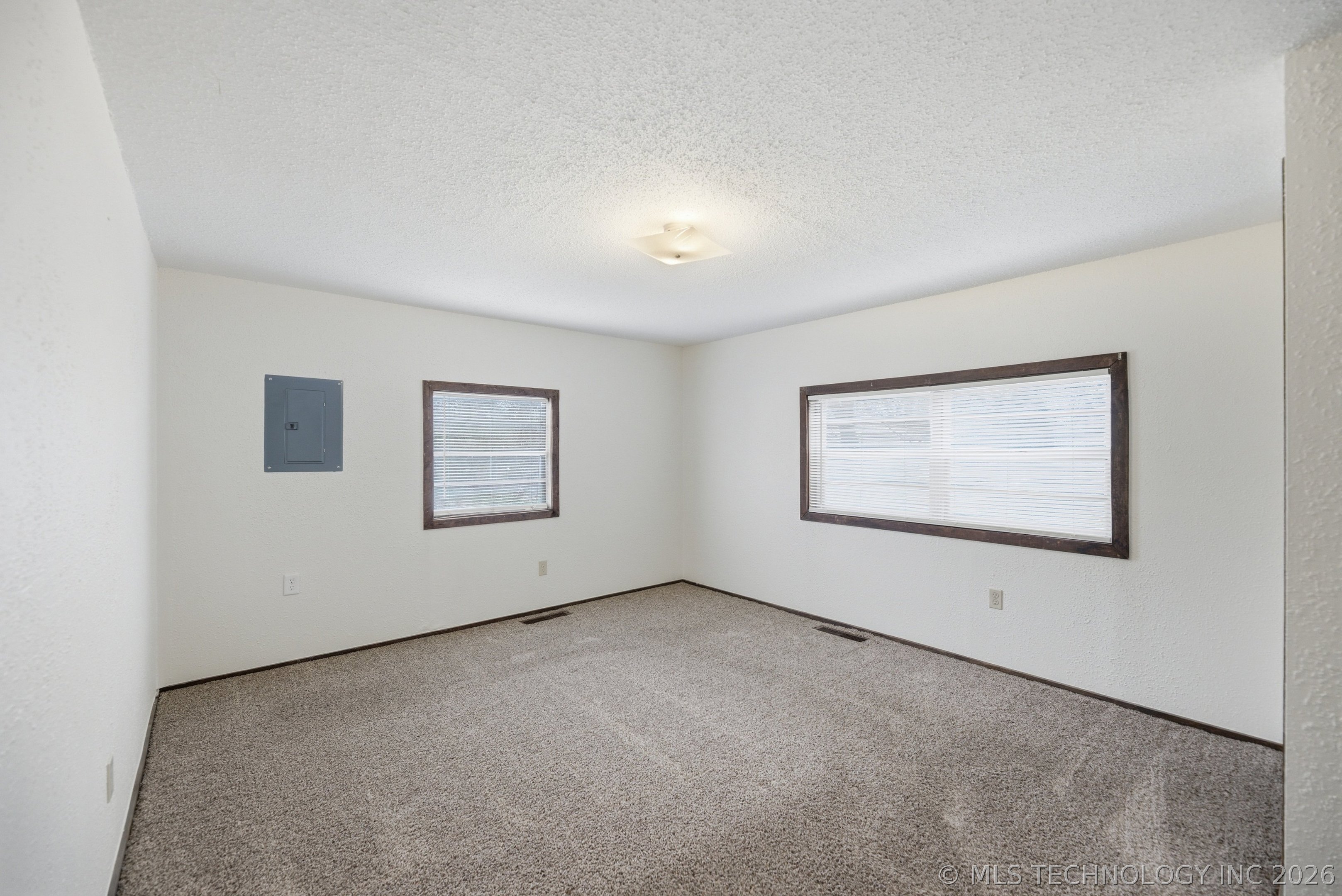 139 S Beech Street Property Photo 14